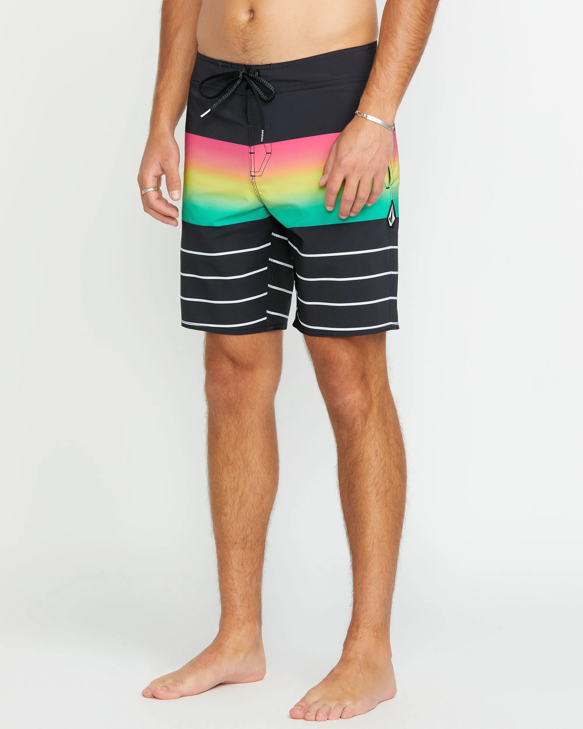 Quarta Fade Mod-Tech Trunks - New Black sold by Volcom product image thumbnail 4