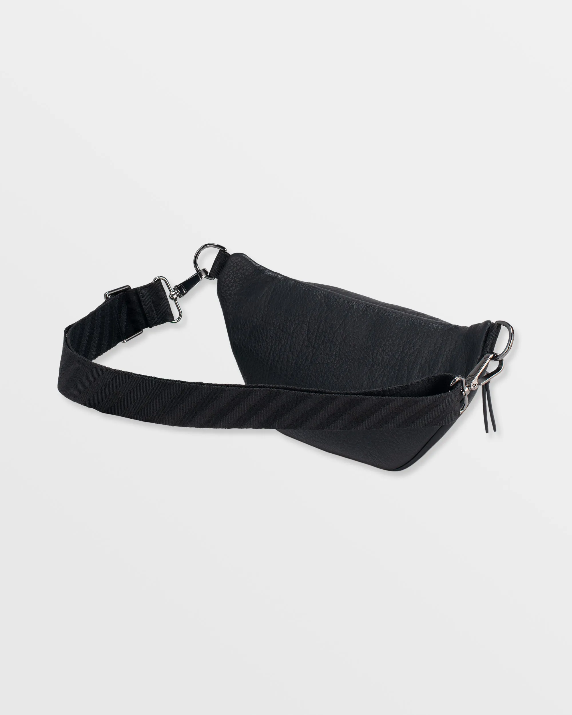 Strapped Waistpack sold by Volcom product image thumbnail 5