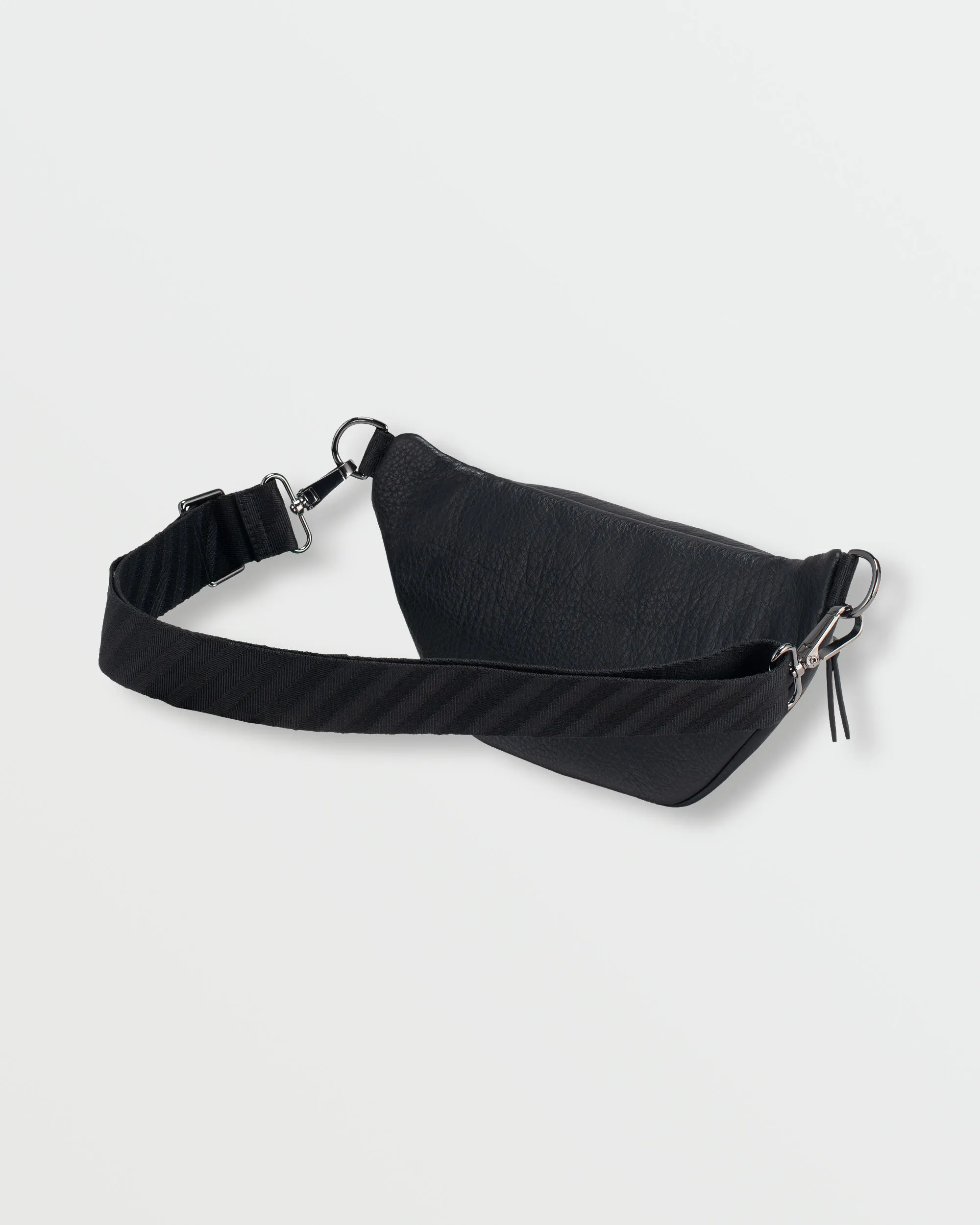 Strapped Waistpack sold by Volcom product image thumbnail 2