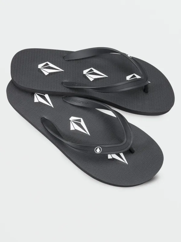 Men's Rocker 2 made by Volcom
