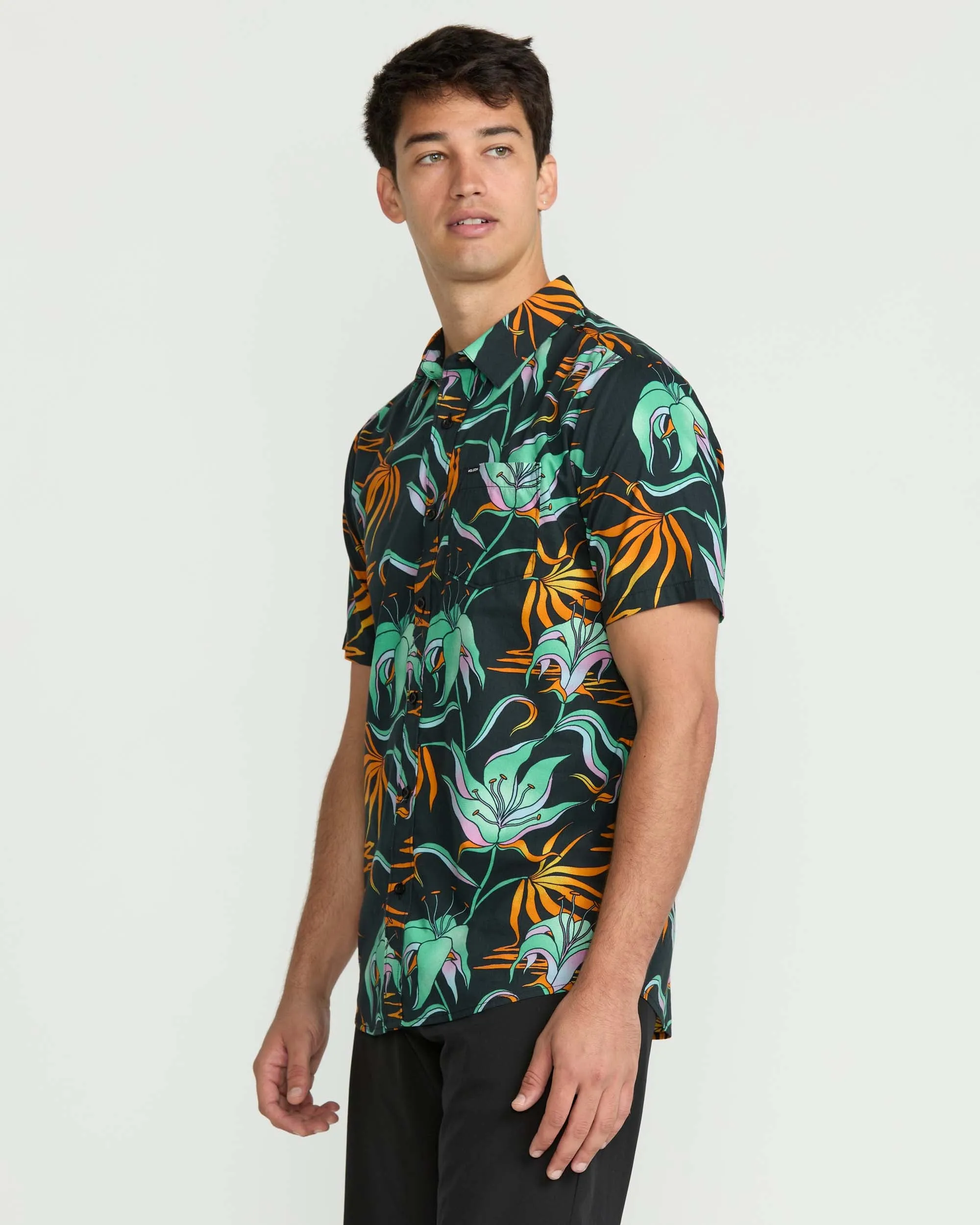 Men's Brainmelter Floral Short Sleeve Shirt sold by Volcom product image thumbnail 3