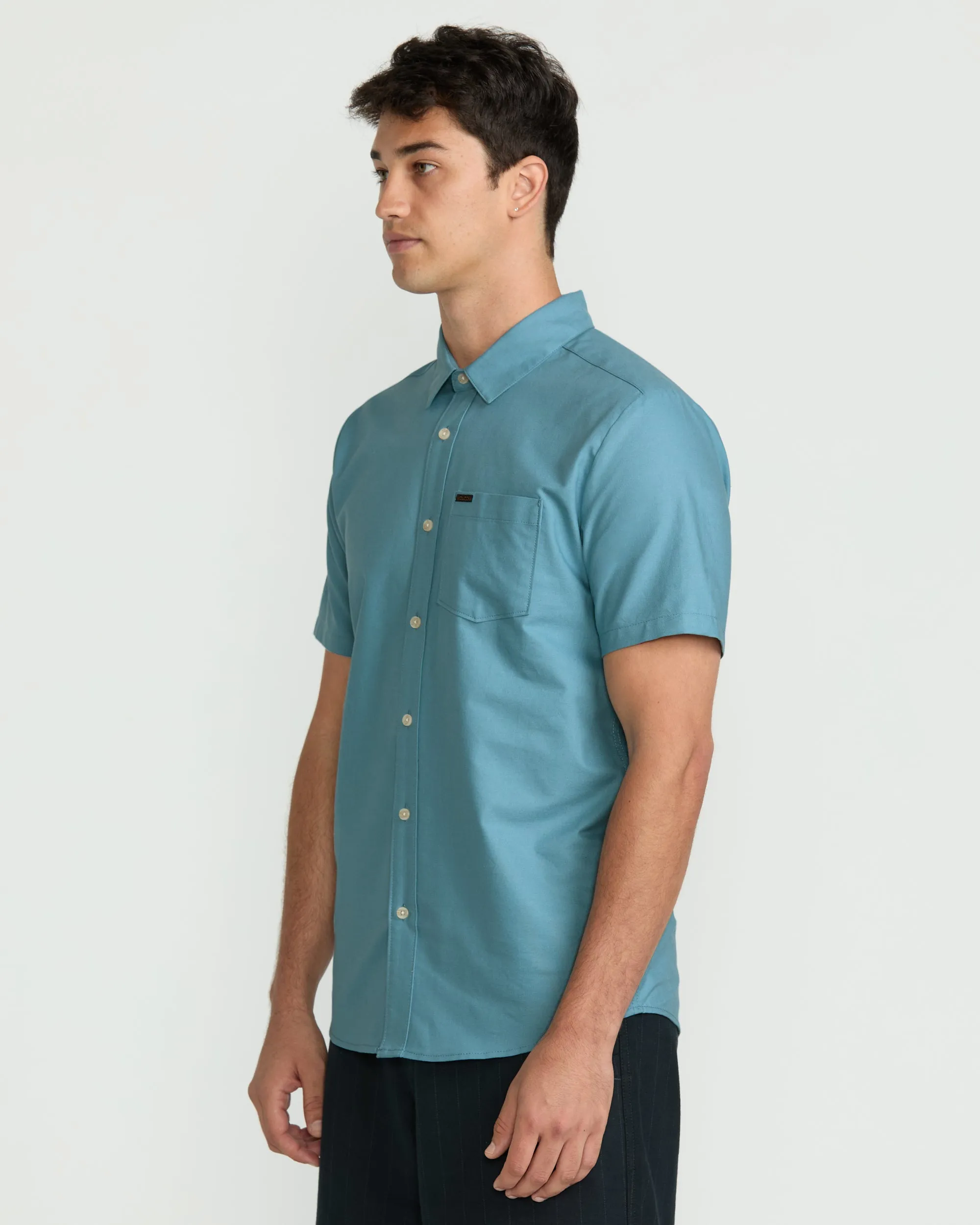 Men's Veeco Oxford Short Sleeve Shirt sold by Volcom product image thumbnail 3