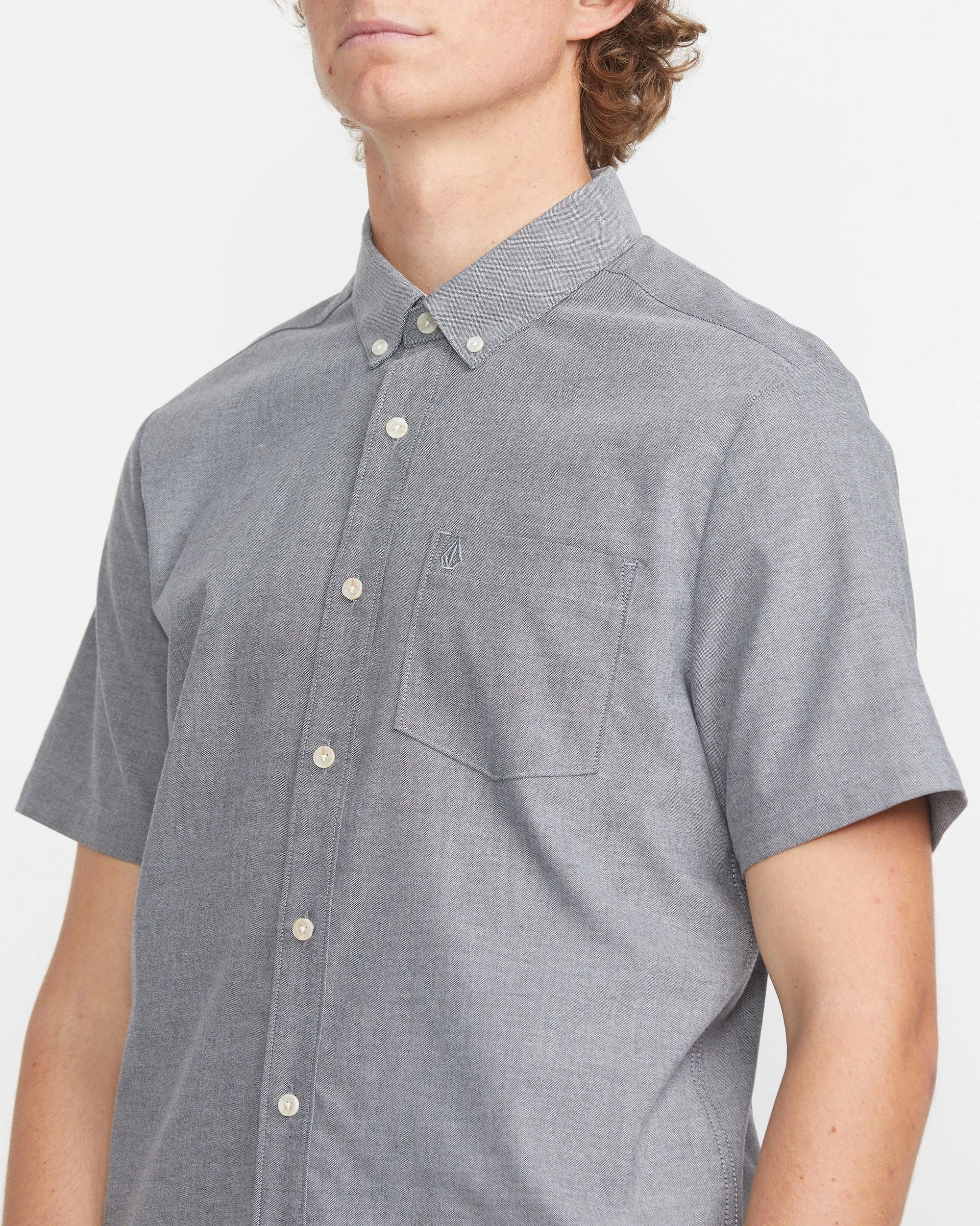 Men's Everett Oxford Short Sleeve Shirt sold by Volcom product image thumbnail 5