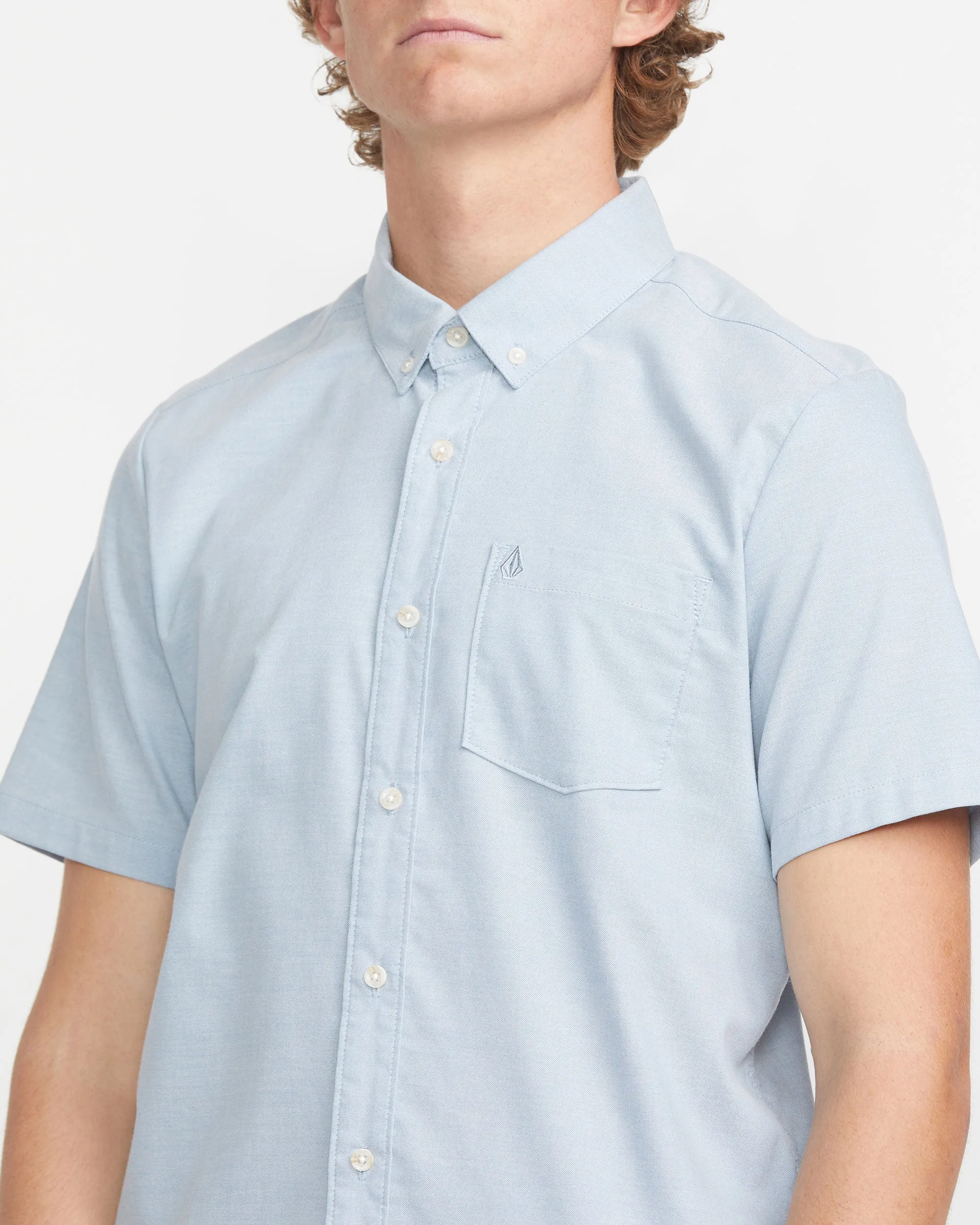 Men's Everett Oxford Short Sleeve Shirt sold by Volcom product image thumbnail 5