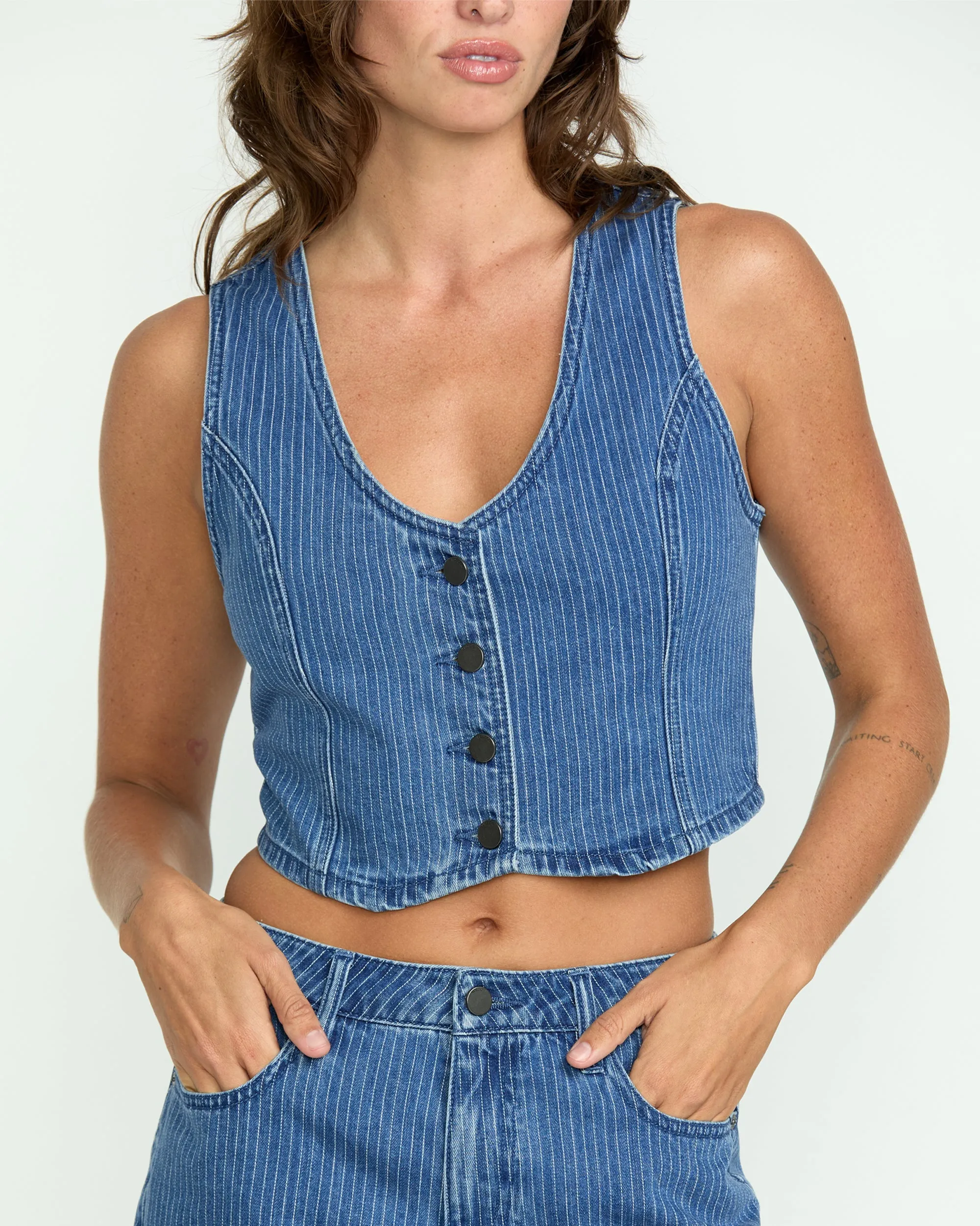 Women's Stoned Boyfriend Vest sold by Volcom product image thumbnail 5