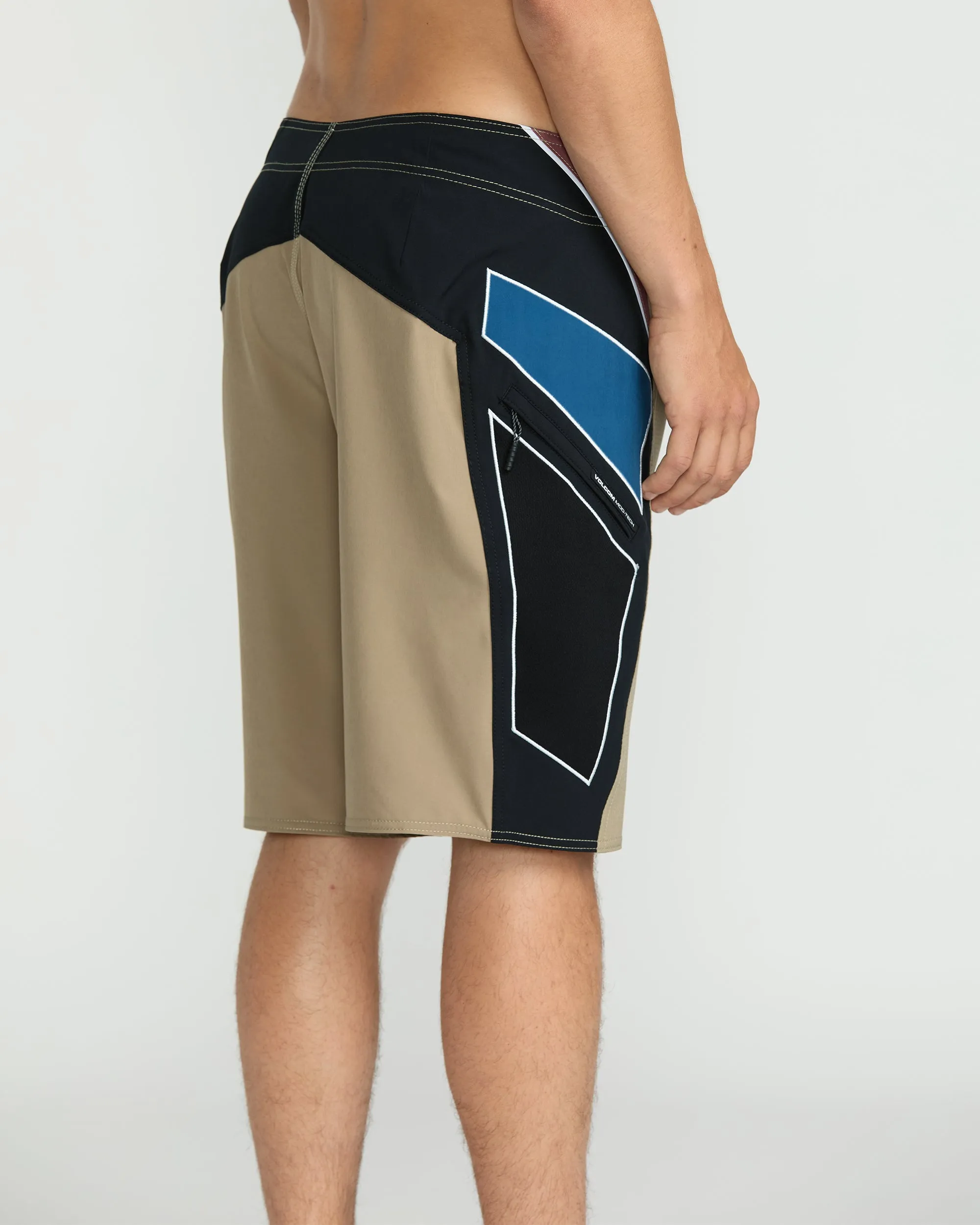 Men's Team Mod sold by Volcom product image thumbnail 4