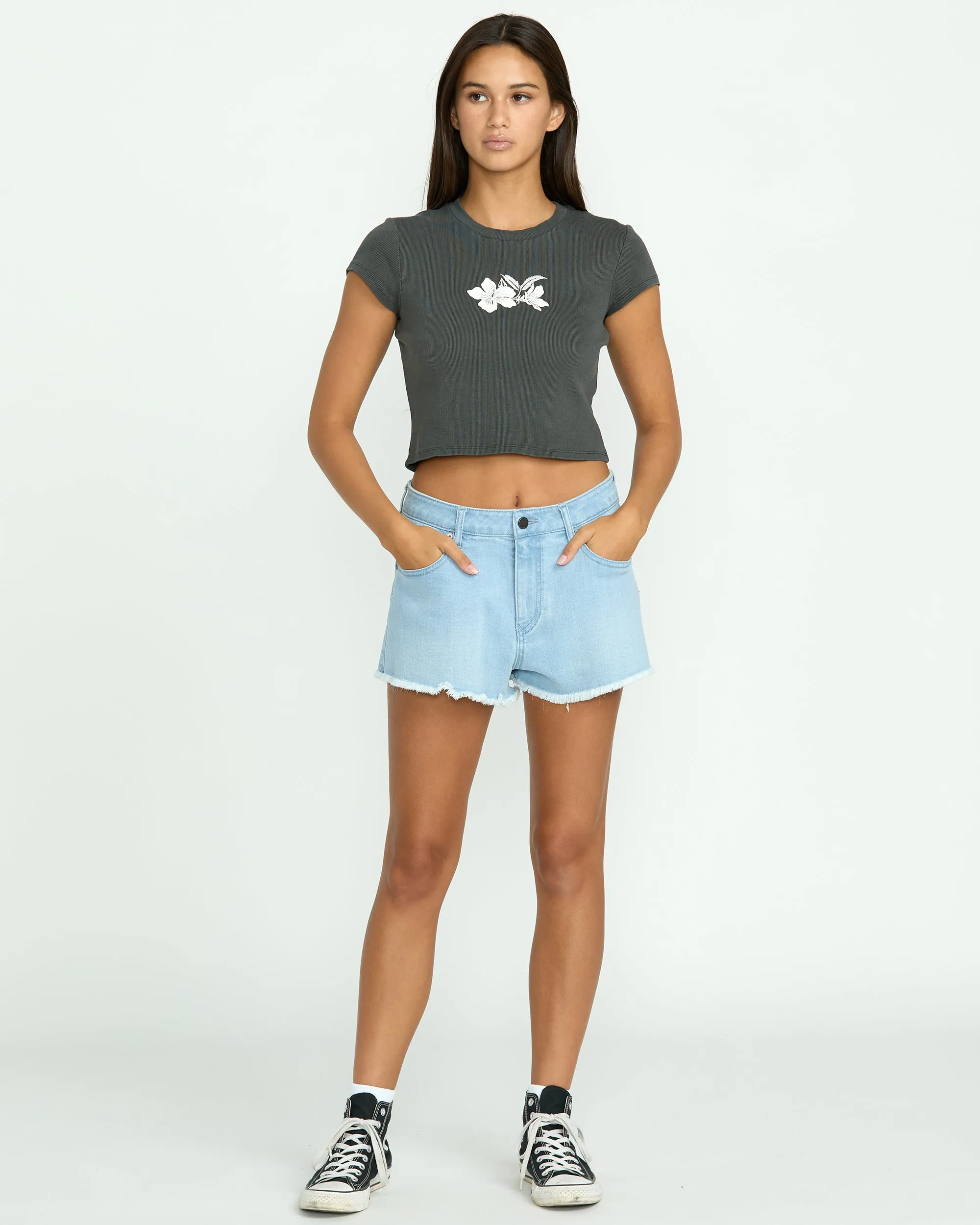 Women's 1991 Mid Short Sleeve Tee sold by Volcom product image thumbnail 4