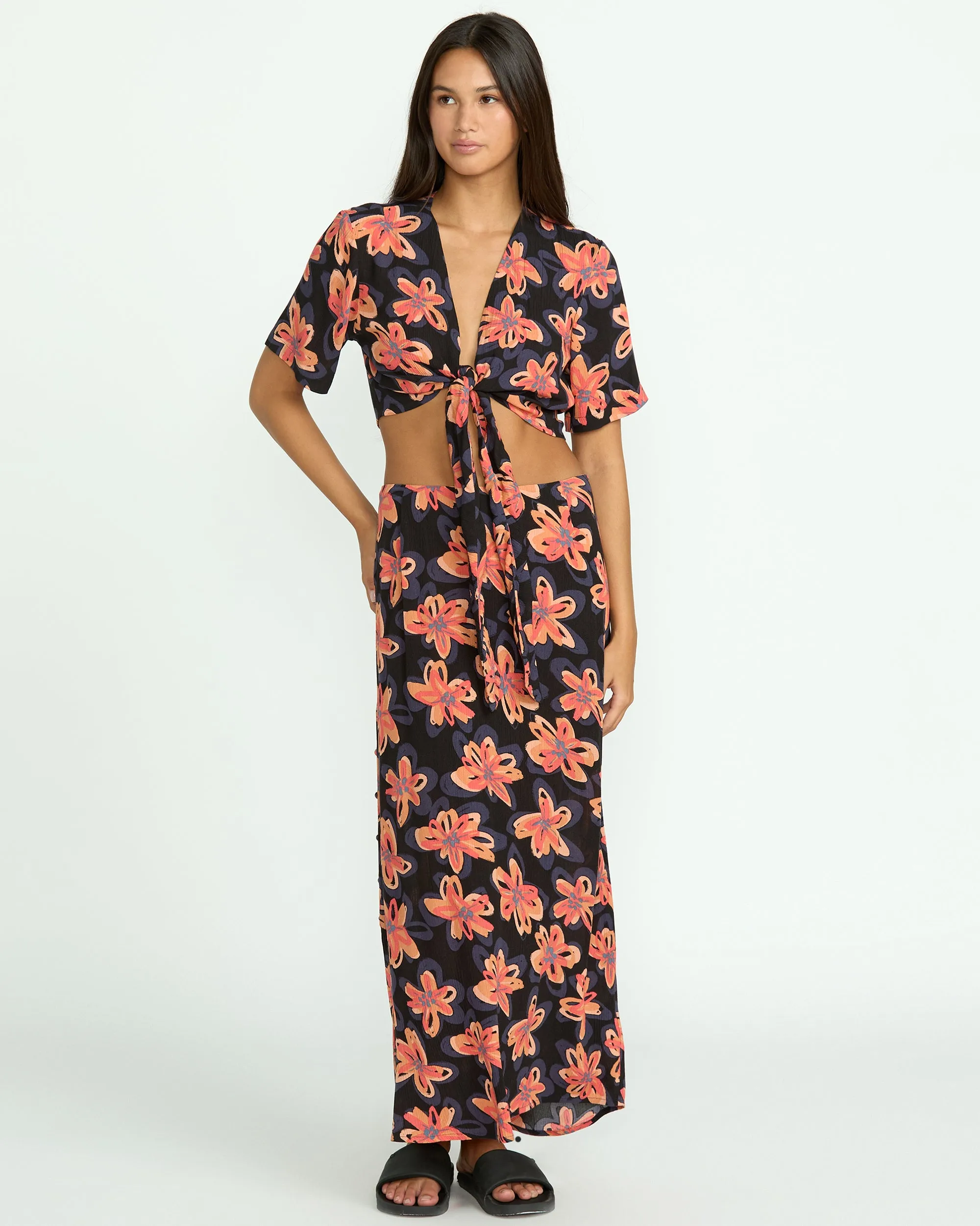 Women's Deep Tropix Skirt sold by Volcom product image thumbnail 4