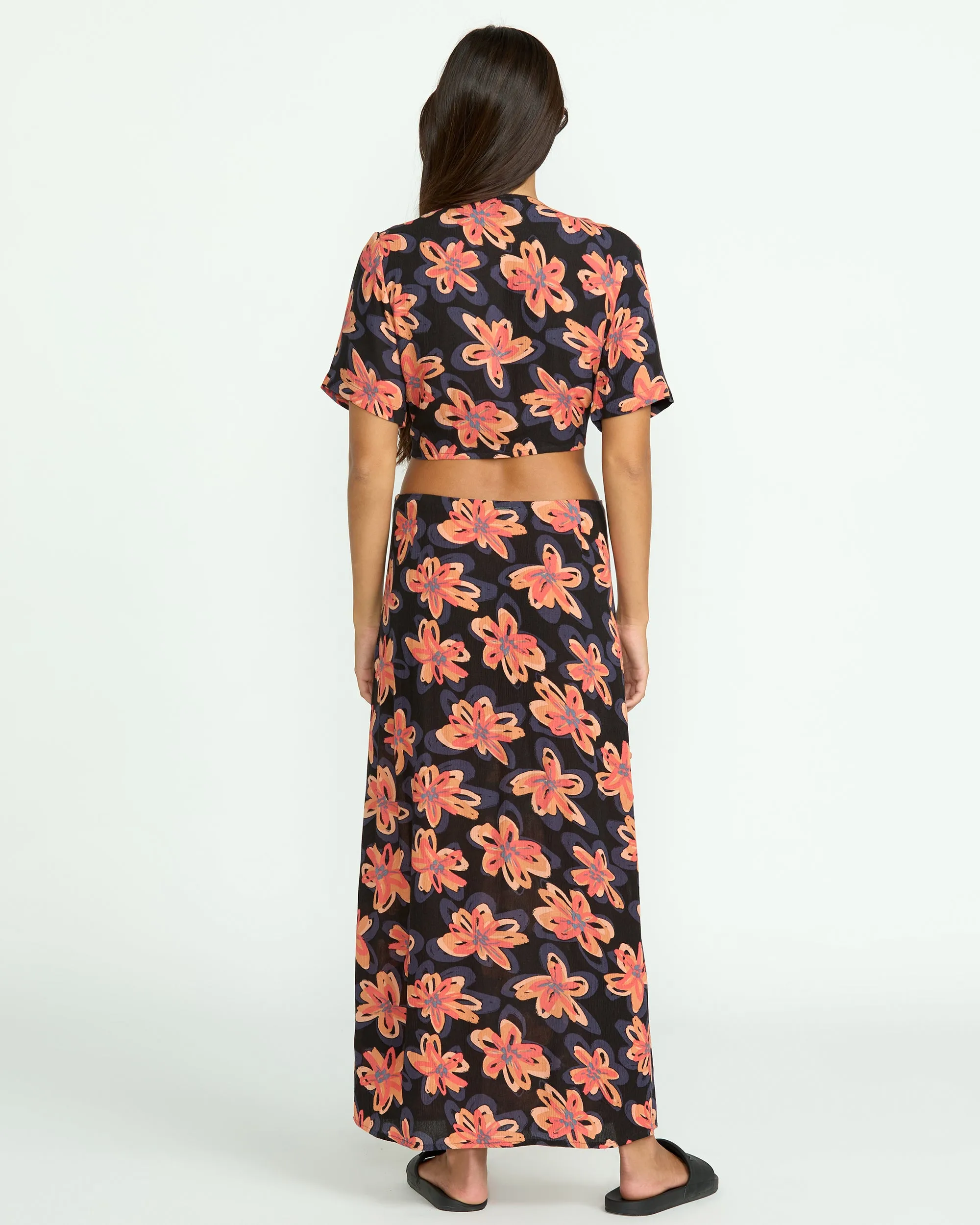 Women's Deep Tropix Skirt sold by Volcom product image thumbnail 2