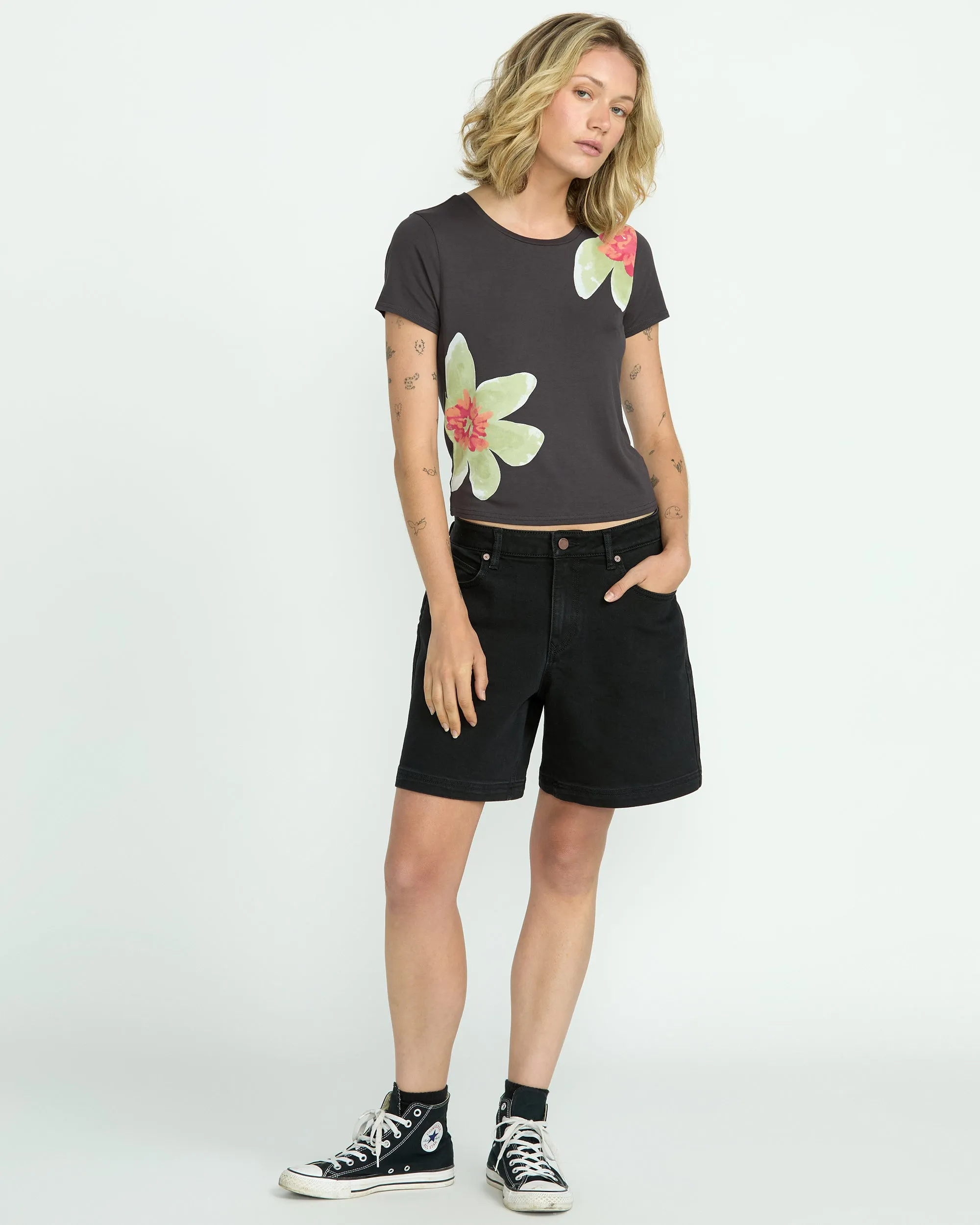 Women's Starstone Glow Short Sleeve Tee sold by Volcom product image thumbnail 4