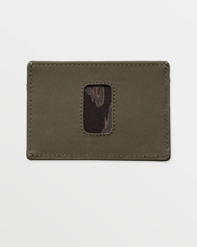 Primo Cardholder sold by Volcom