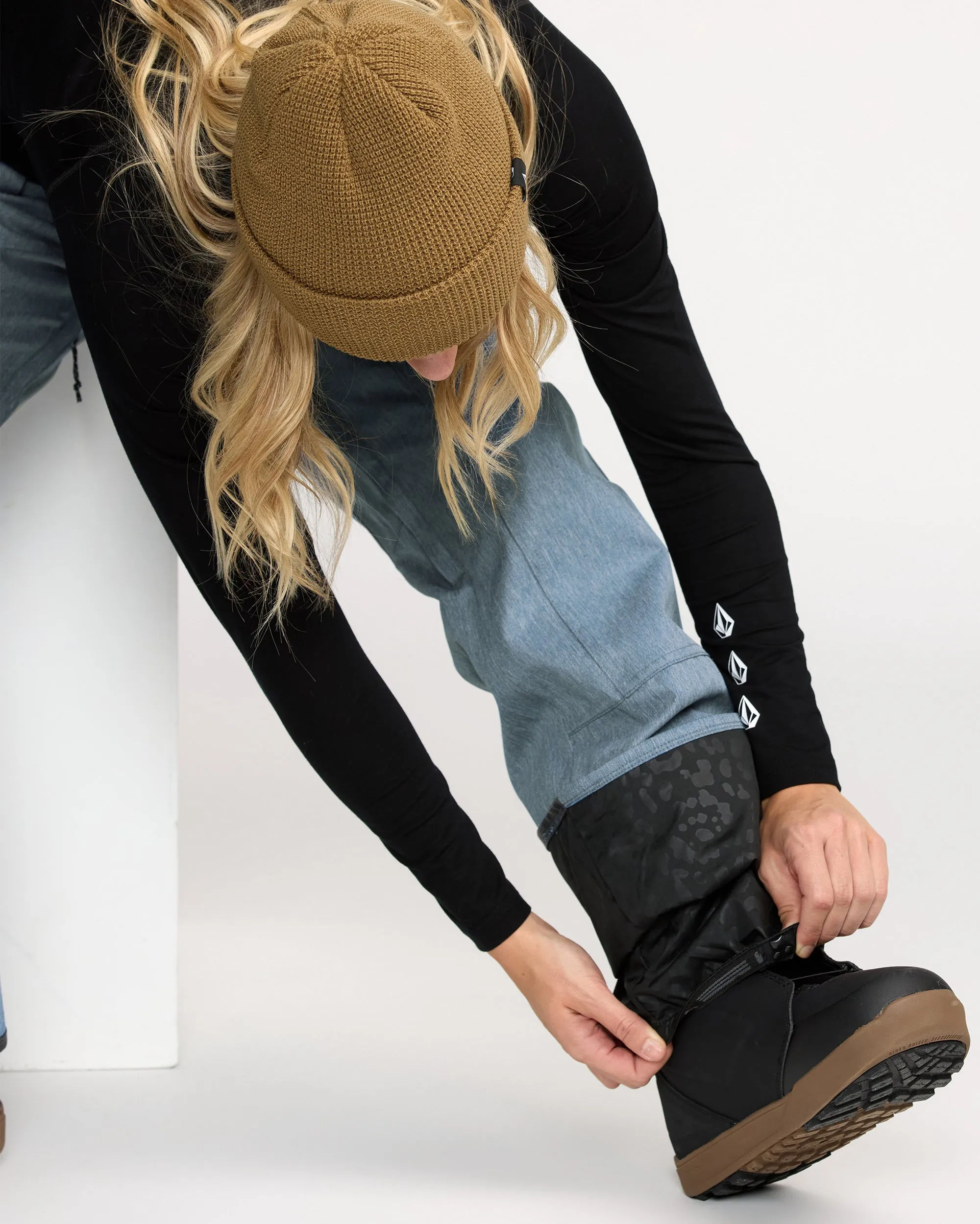 Women's Pollock Pants sold by Volcom product image thumbnail 4