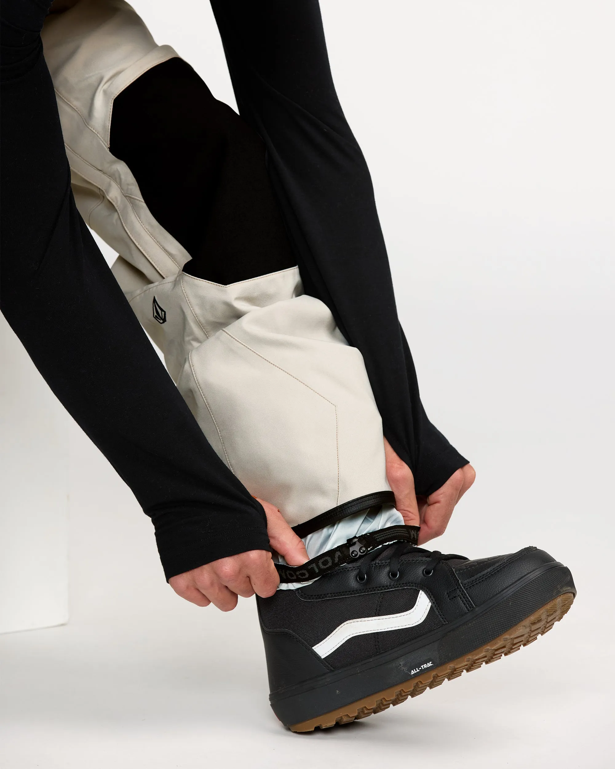 Men's Roan Bib sold by Volcom product image thumbnail 4