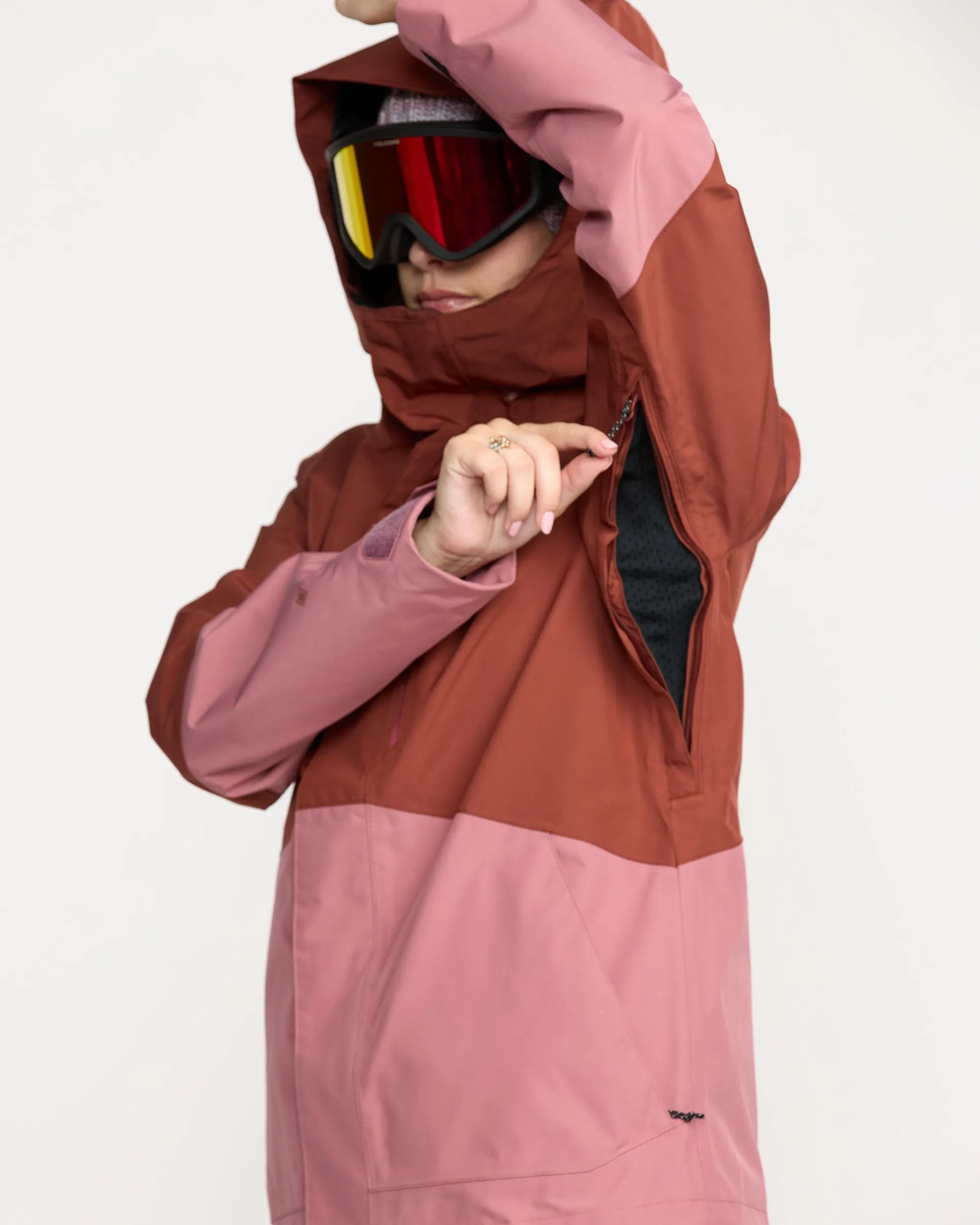 Women's V.Co Tech Eras Gore-Tex Insulated Jacket sold by Volcom product image thumbnail 4