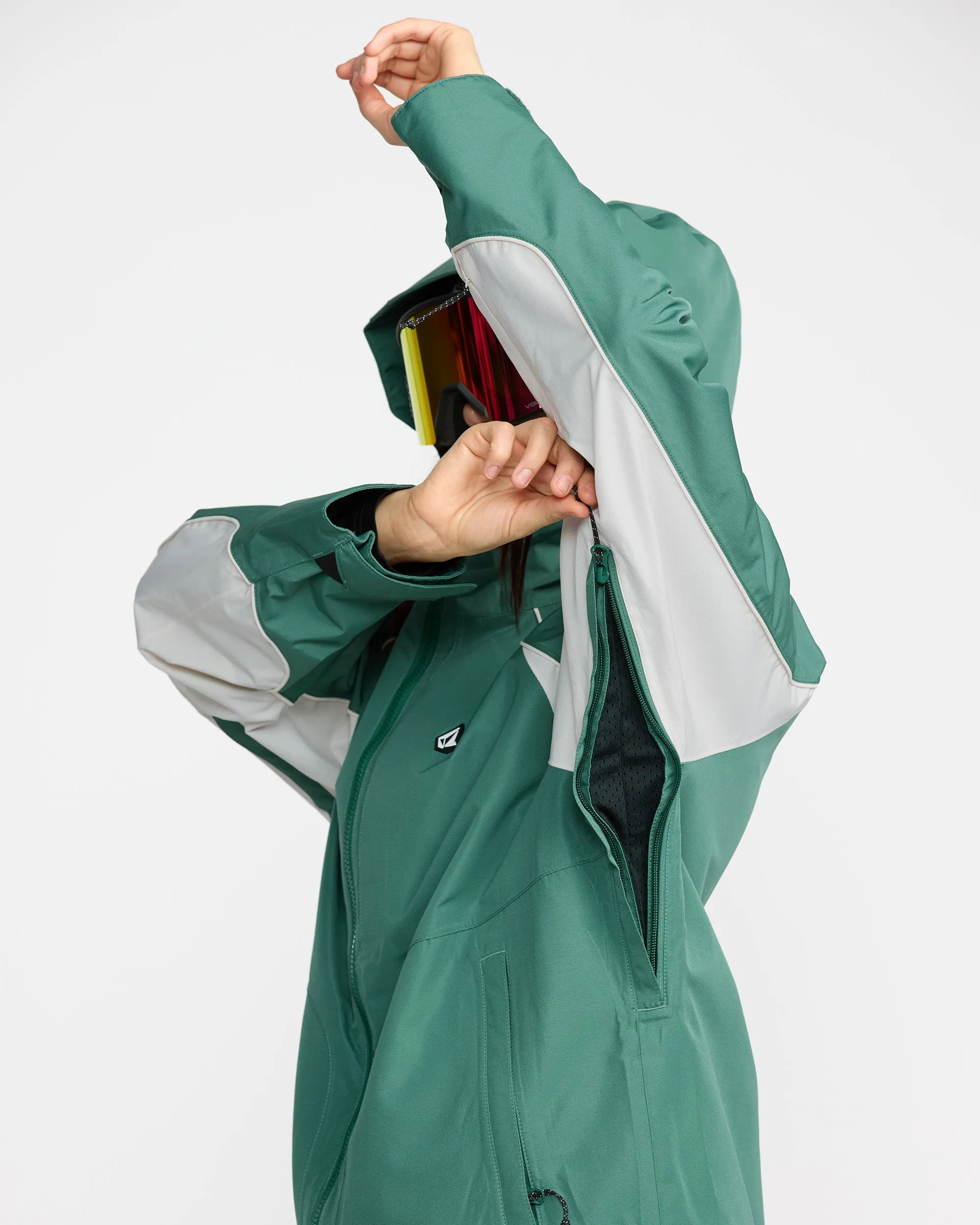 Women's Stone Smokeshow 20K Jacket sold by Volcom product image thumbnail 4