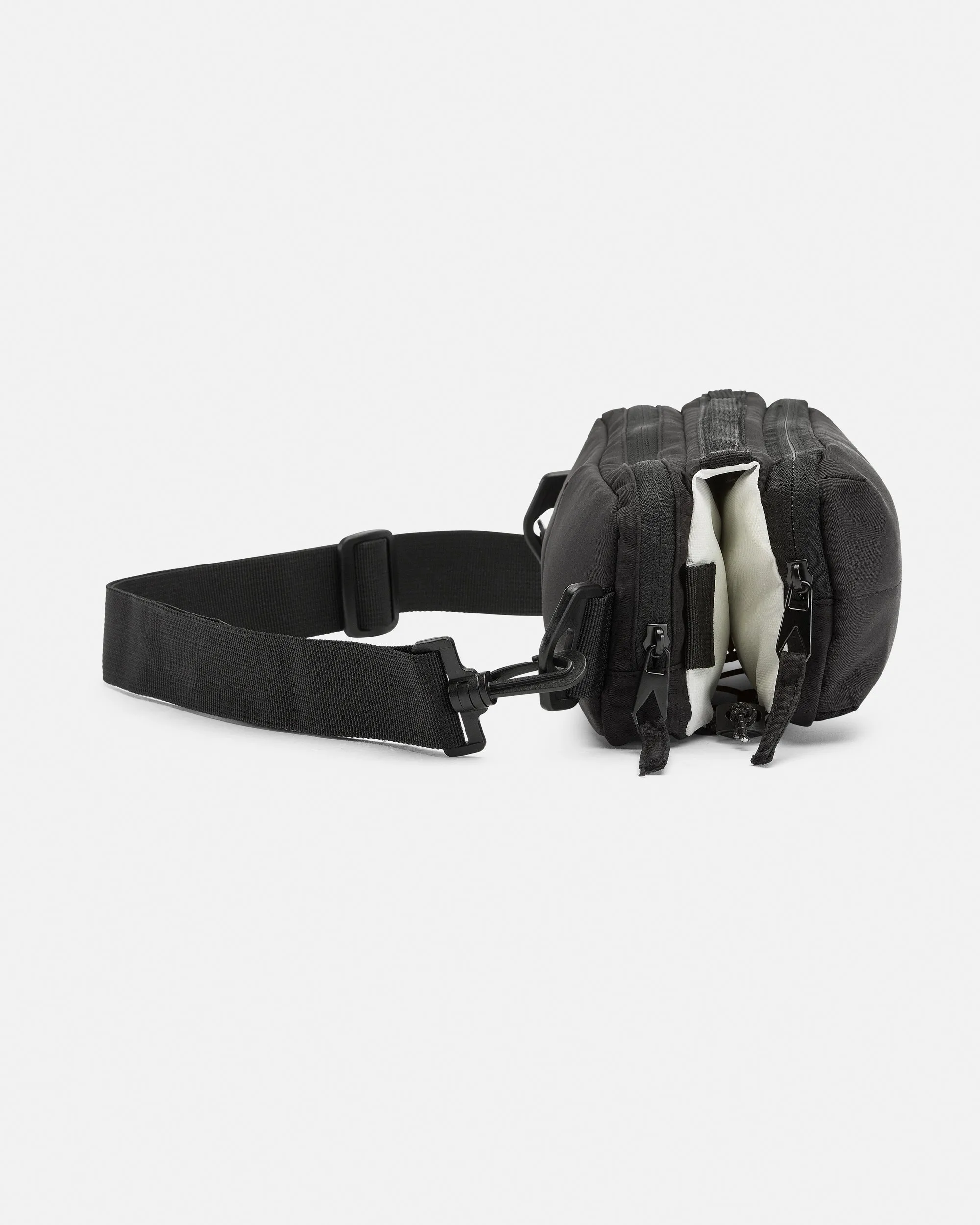 Take A Hike Hip Pack sold by Volcom product image thumbnail 2