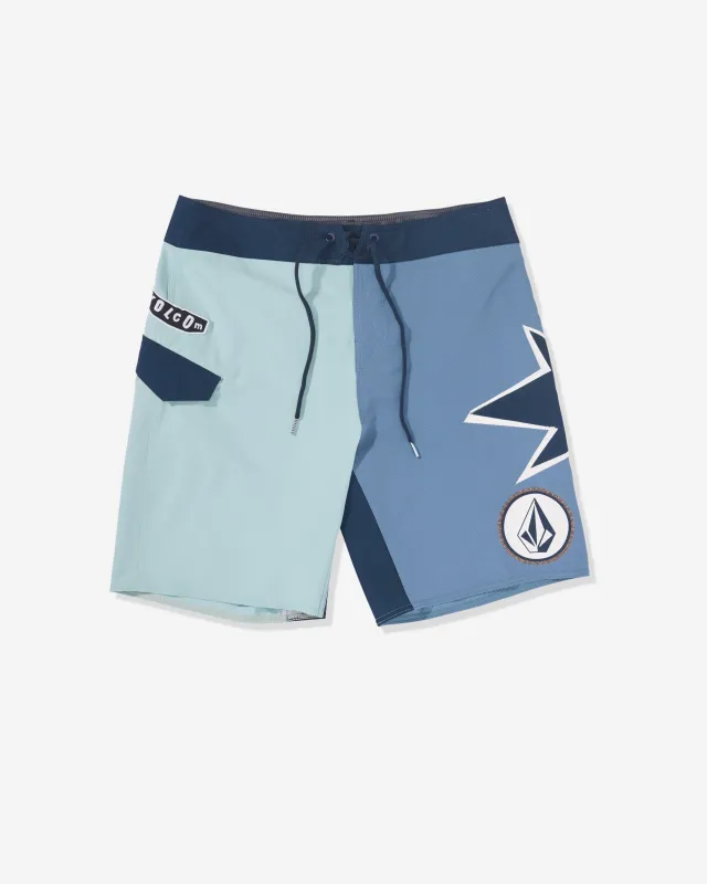 Men's St4R G4Zer Mod 20 Trunks sold by Volcom