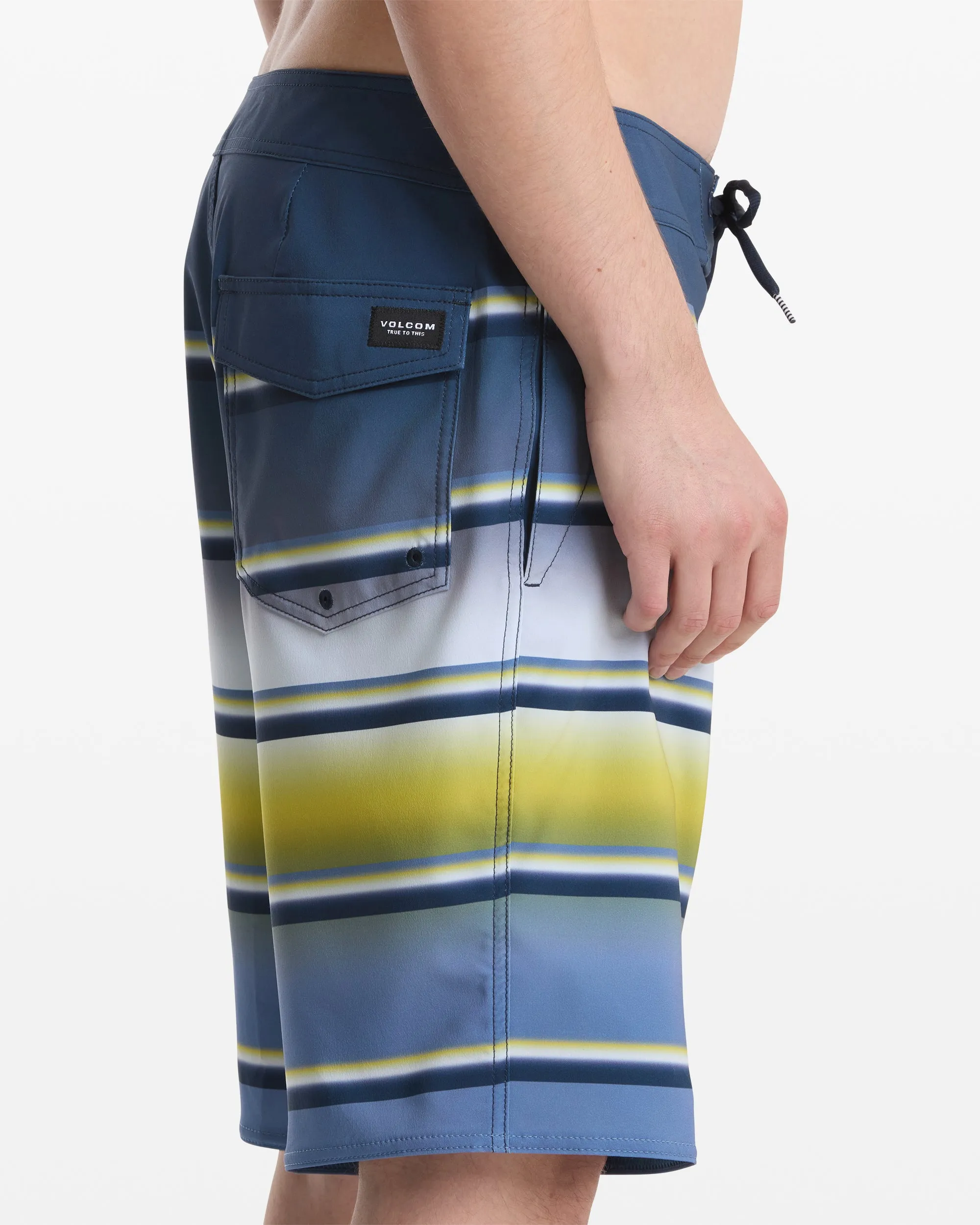 Men's Quarta Dissolve Mod 20 sold by Volcom product image thumbnail 4