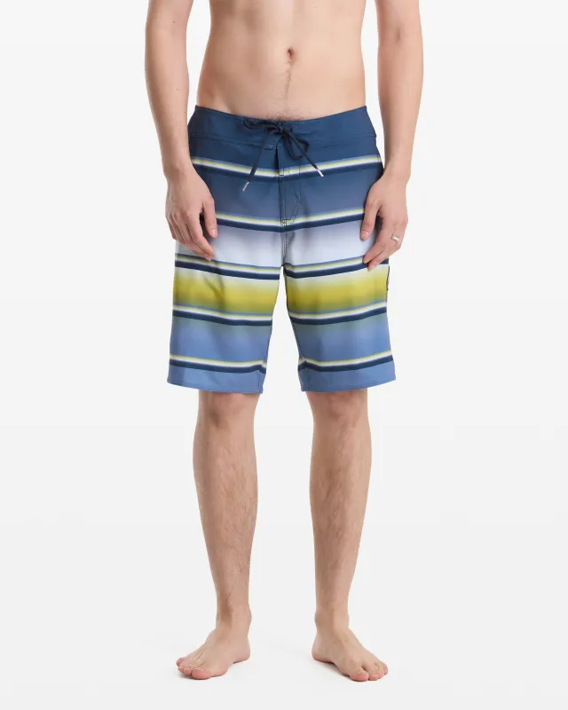 Men's Quarta Dissolve Mod 20 sold by Volcom