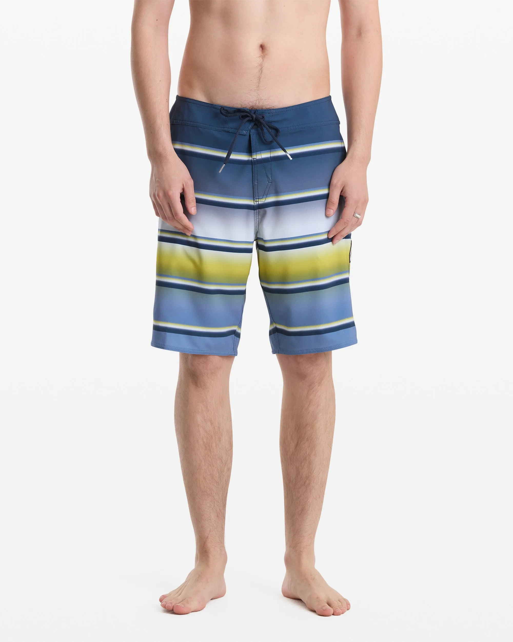 Men's Quarta Dissolve Mod 20 sold by Volcom