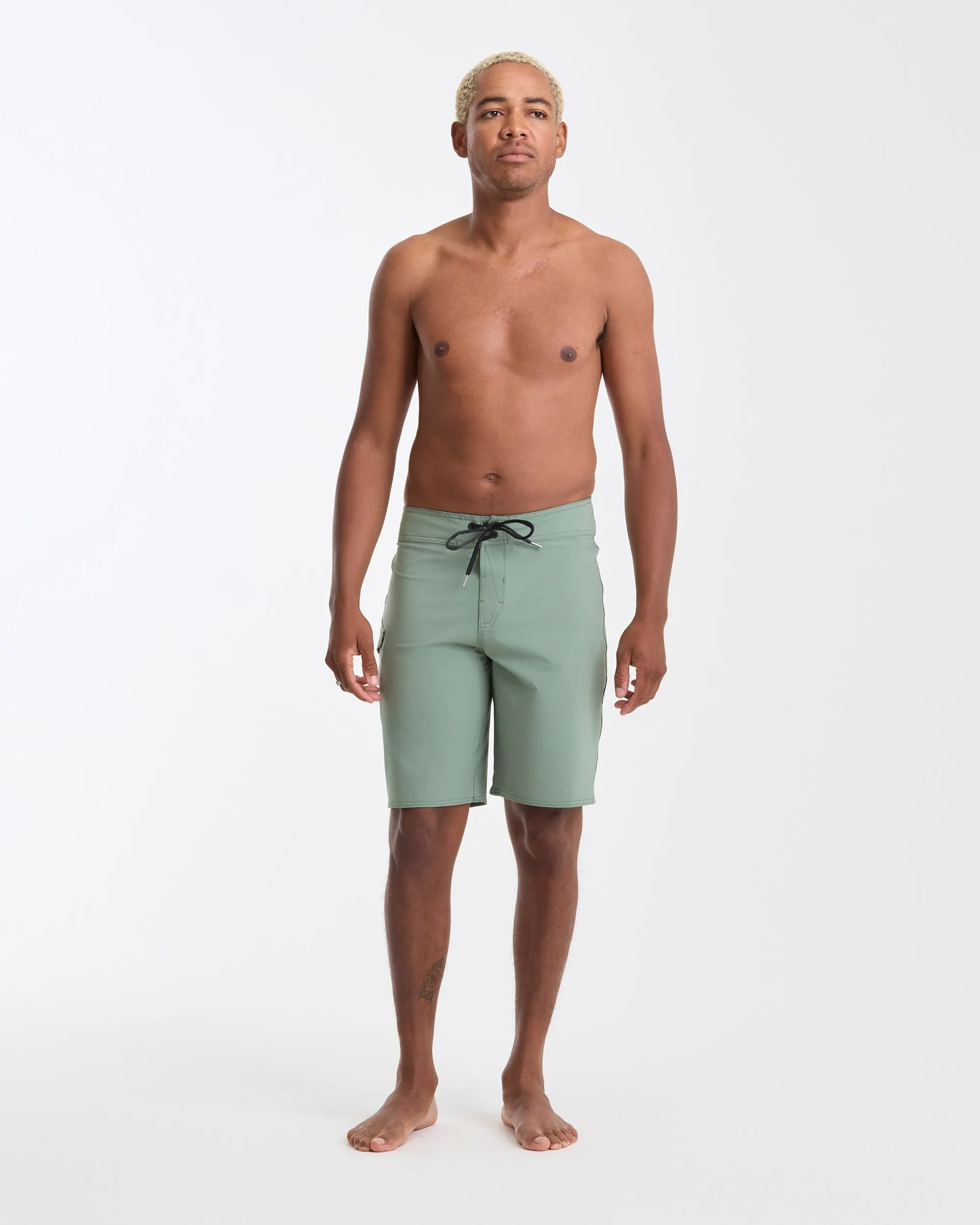 Men's Lido Solid Mod 20 sold by Volcom