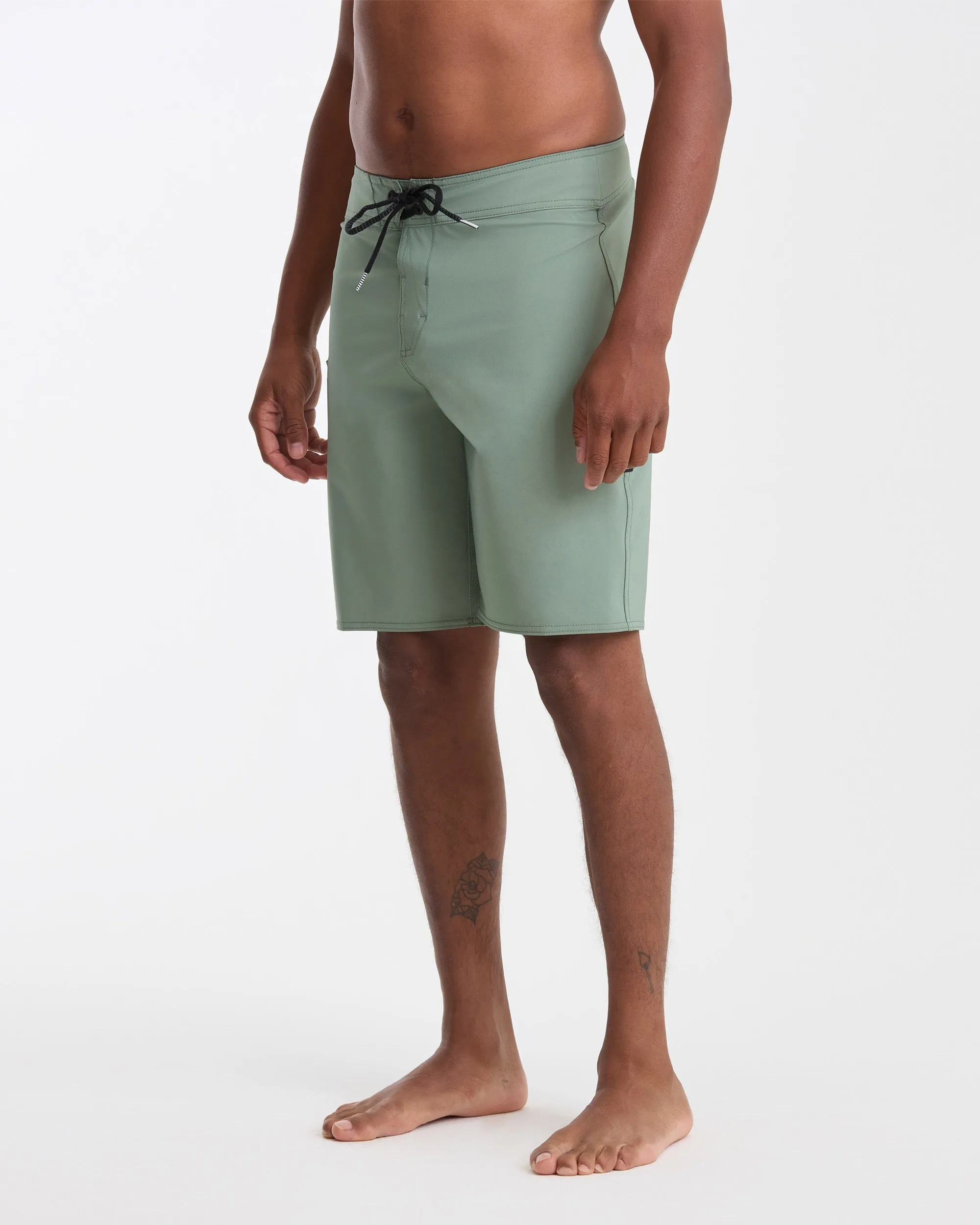Men's Lido Solid Mod 20 sold by Volcom product image thumbnail 2