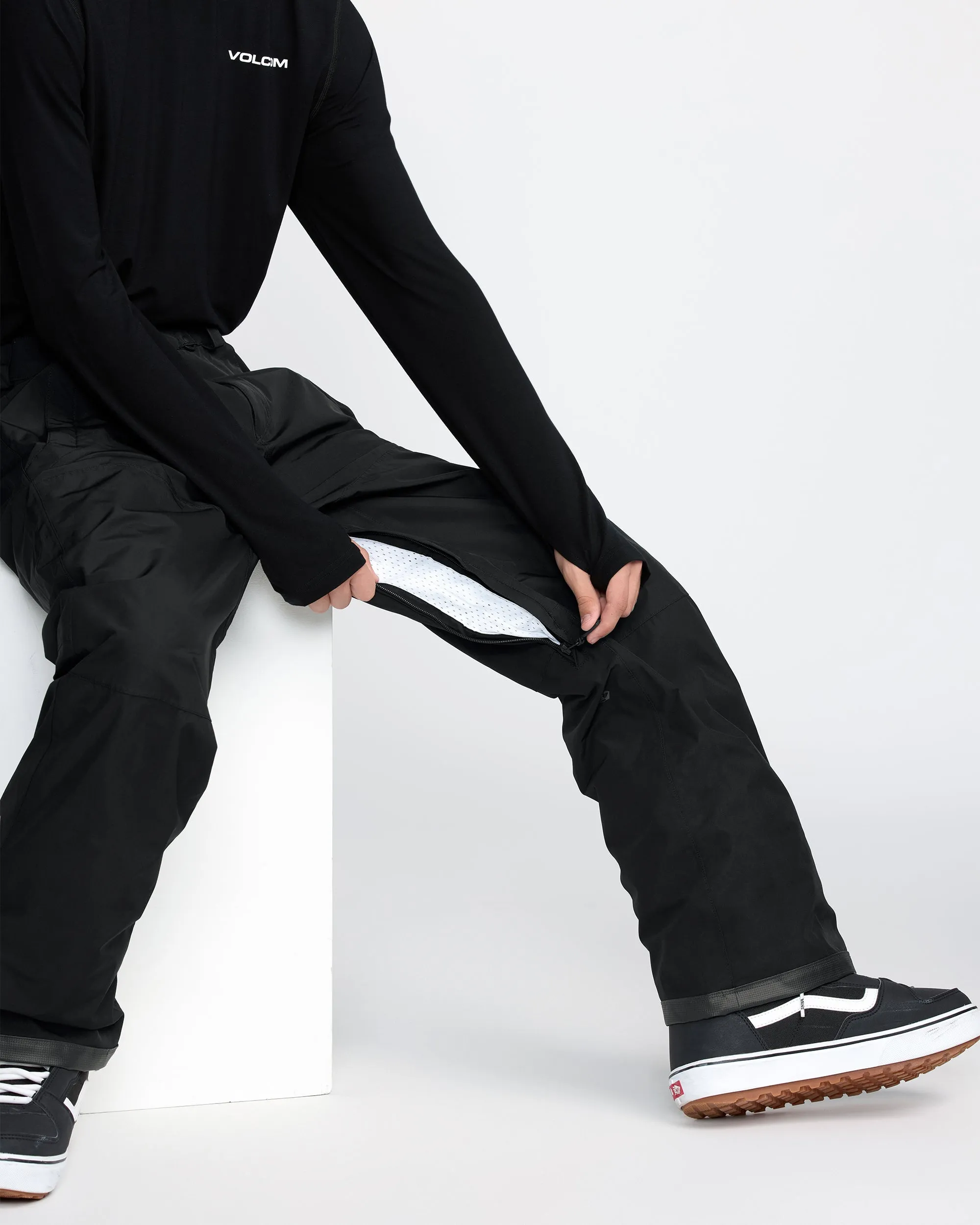 Men's Dua Gore-Tex Pants sold by Volcom product image thumbnail 4