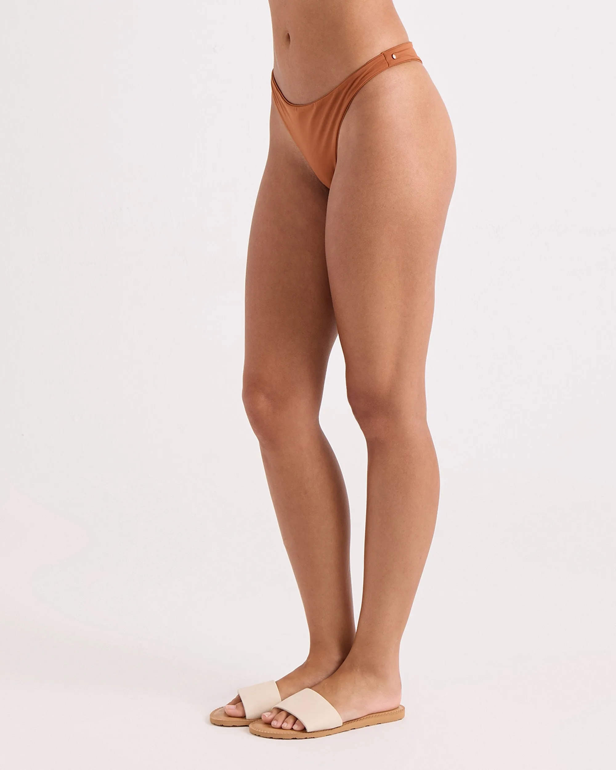Women's Simply Seamless Scoop Tiny sold by Volcom