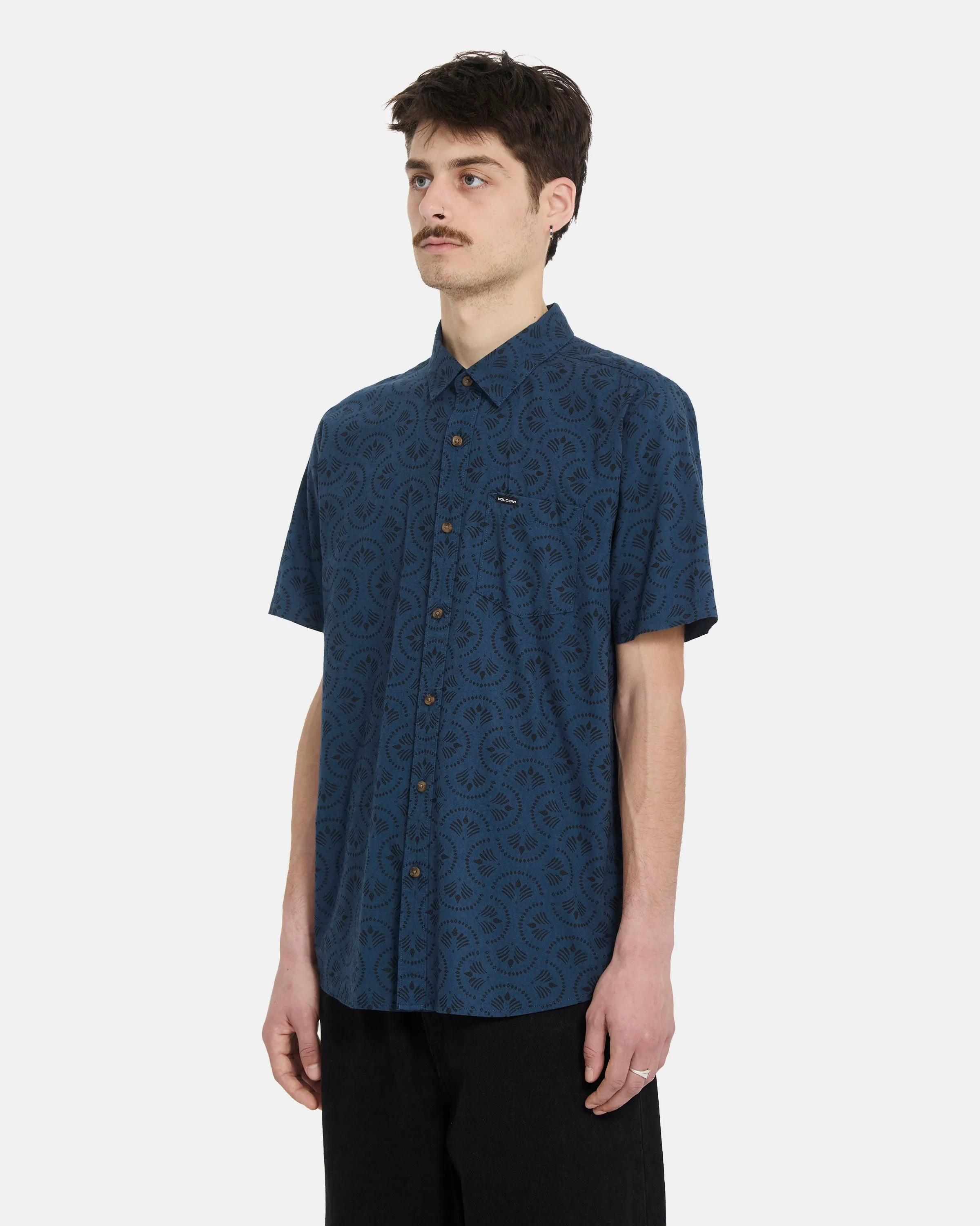 Men's Scaler Stone Woven Short Sleeve Shirt sold by Volcom product image thumbnail 3