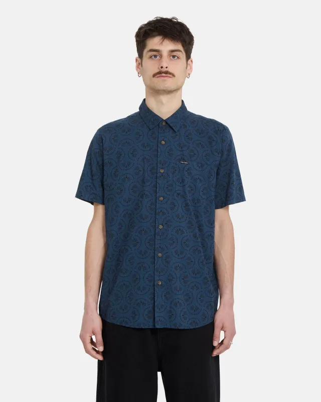 Men's Scaler Stone Woven Short Sleeve Shirt made by Volcom