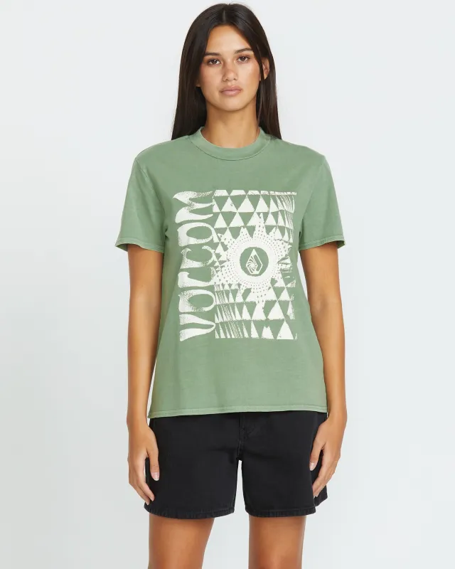 Women's Lock It Up Tee made by Volcom