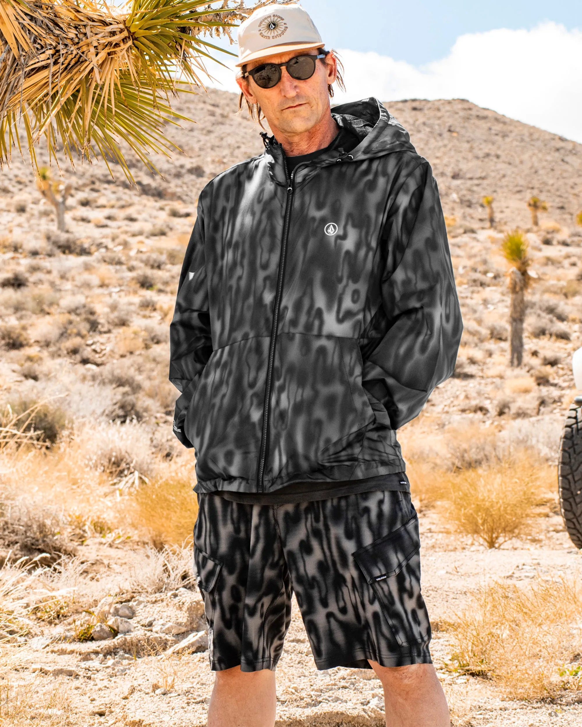 Phase 91 Jacket - Asphalt Black sold by Volcom