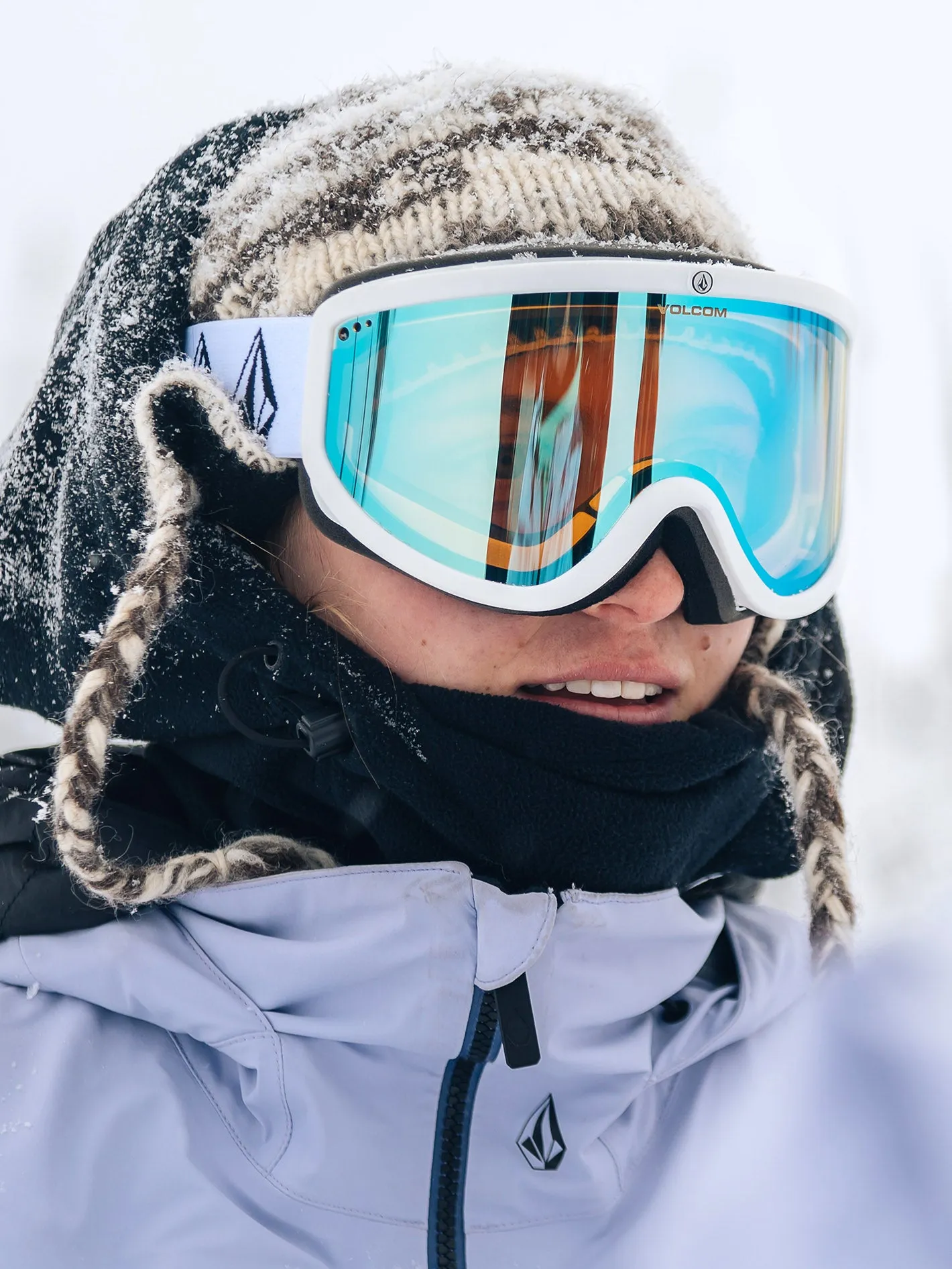 Footprints Goggle - Matte White Stone / Ice Chrome+BL sold by Volcom