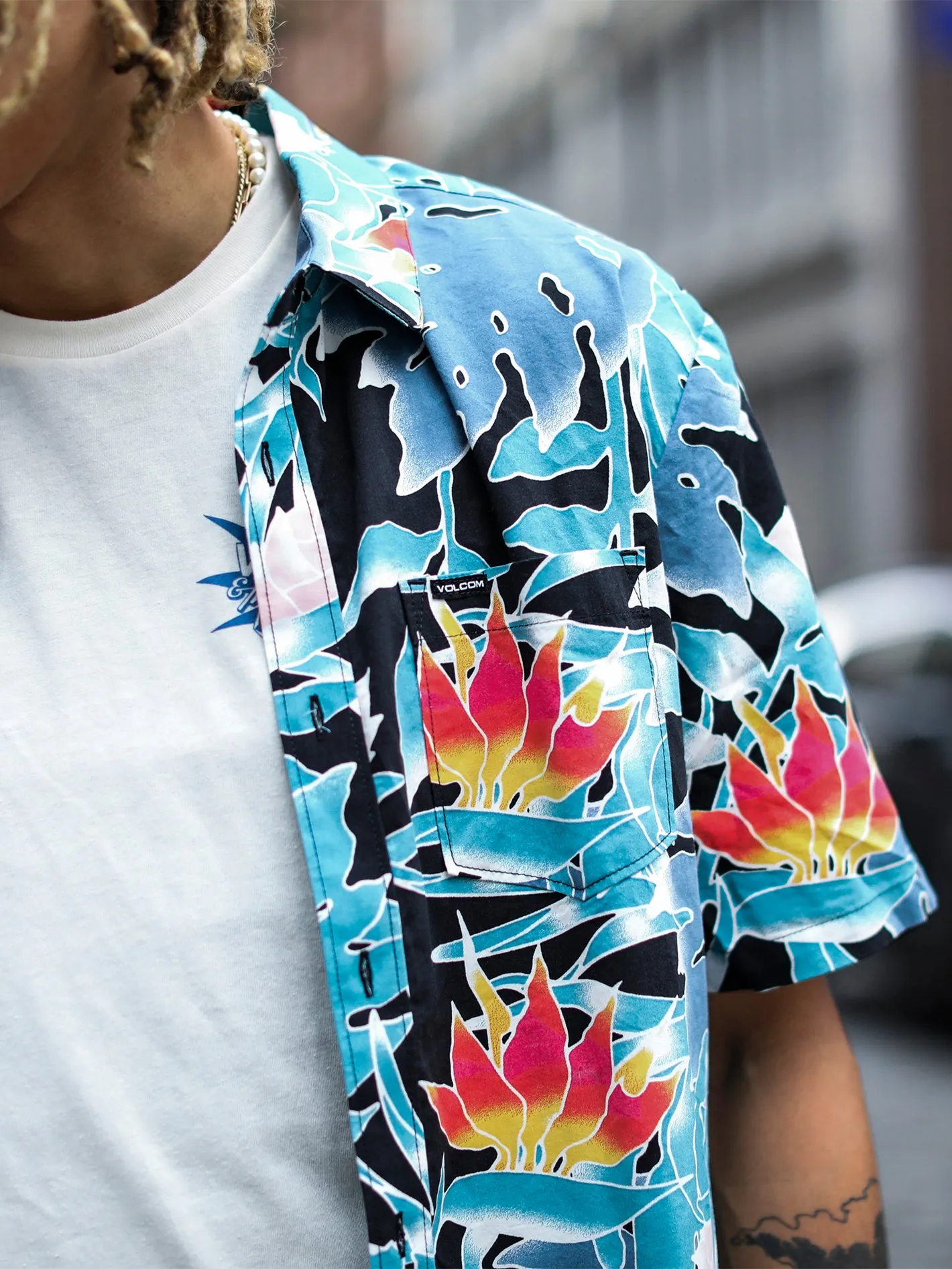 Leaf Pit Floral Short Sleeve Shirt - Black sold by Volcom product image thumbnail 2