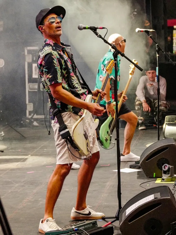 Volcom Entertainment Pepper Short Sleeve Shirt - Black sold by Volcom