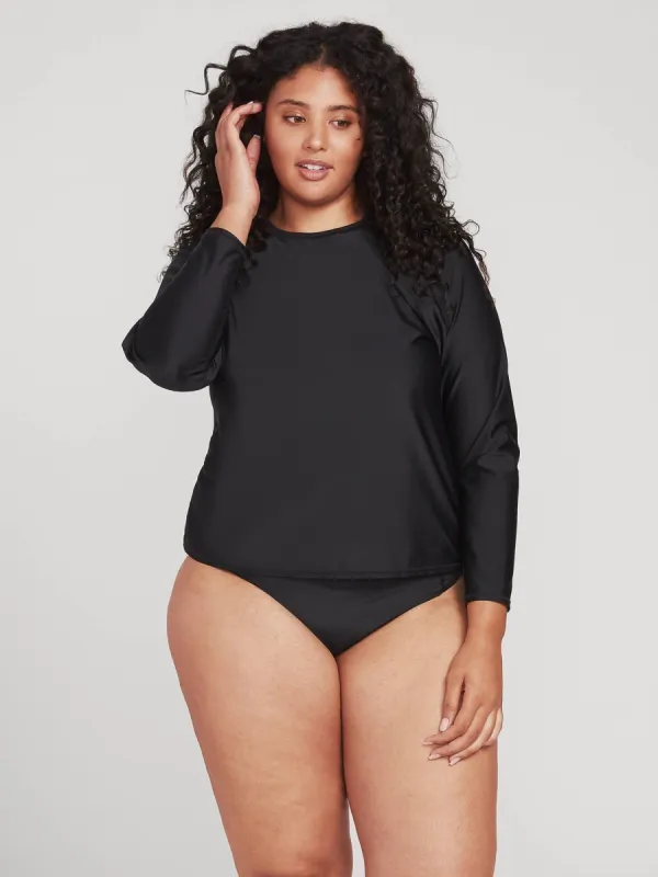 Simply Core Long Sleeve UPF 50 Plus Size Rashguard - Black made by Volcom