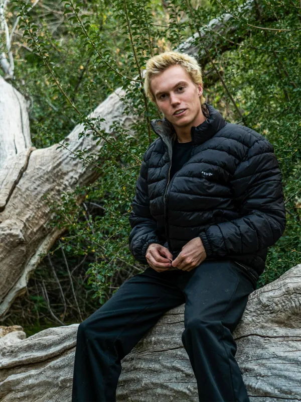 Doswalltz Jacket - Print sold by Volcom