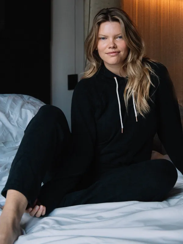 Lived In Lounge Fleece Pant - Black sold by Volcom