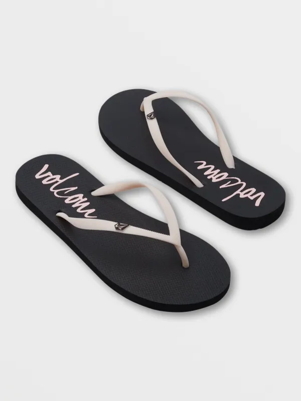 Rocking Solid Sandal - Blush Pink made by Volcom
