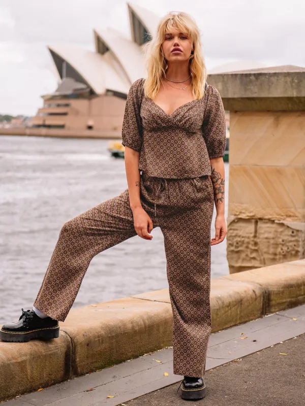 Beachnut Pants - Espresso sold by Volcom