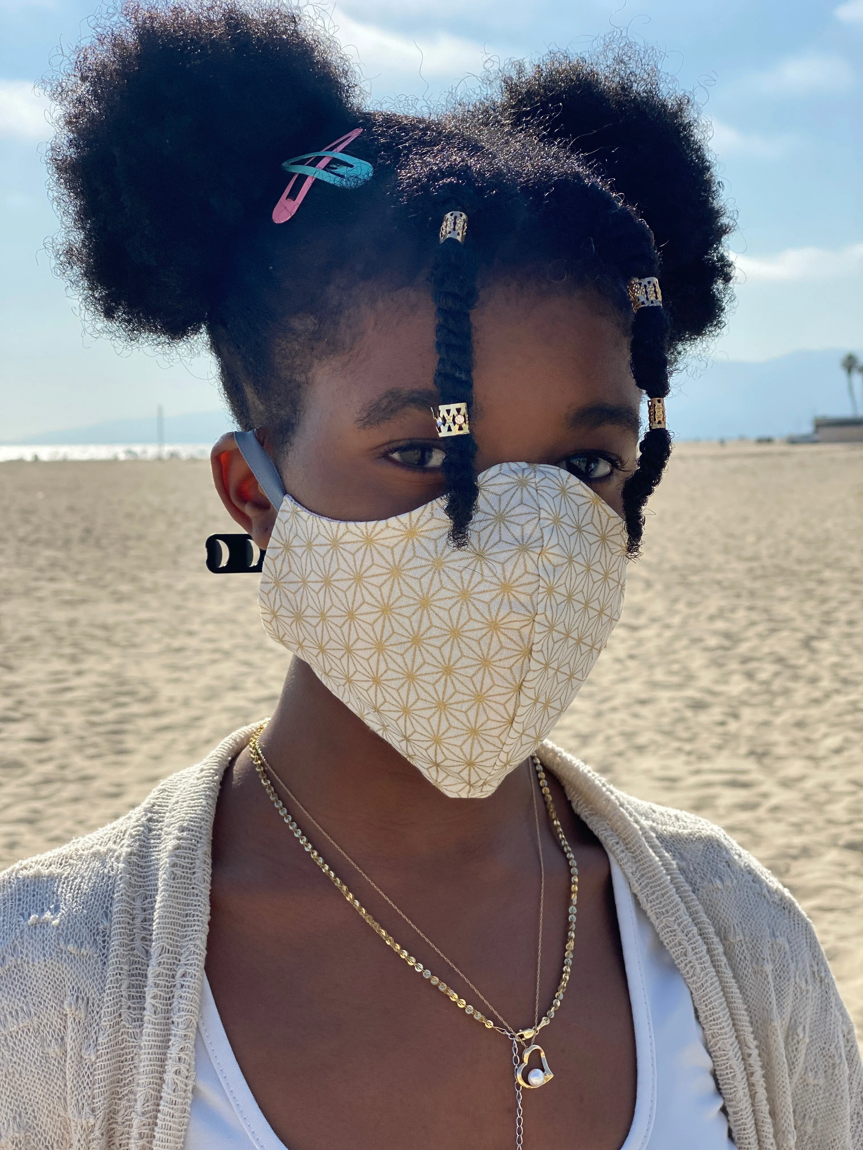 Japanese Cotton Mask (White Gold Asanoha) sold by VPL product image thumbnail 4