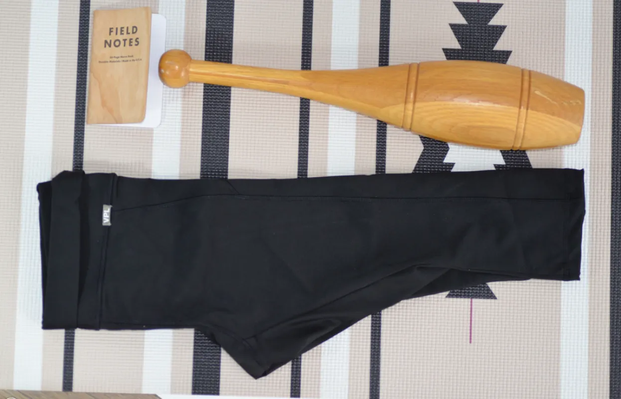 X-Curvate Capri: All Black sold by VPL