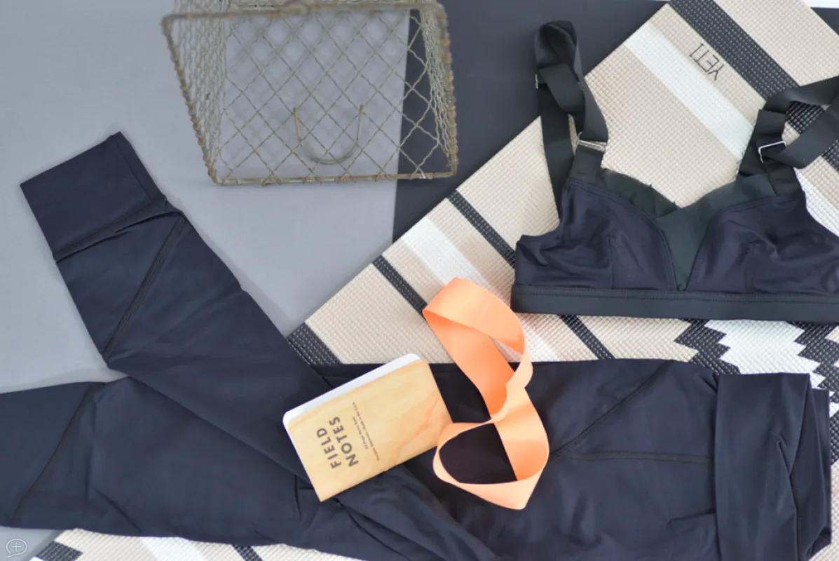 Femur Legging W: BLACK sold by VPL