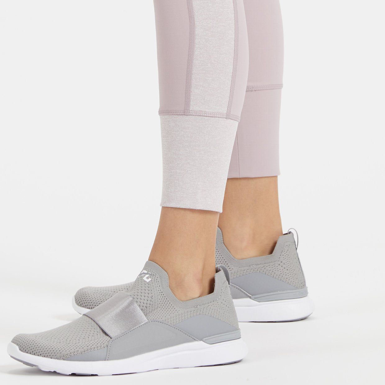 Origin Legging | Dusk sold by Vuori product image thumbnail 4