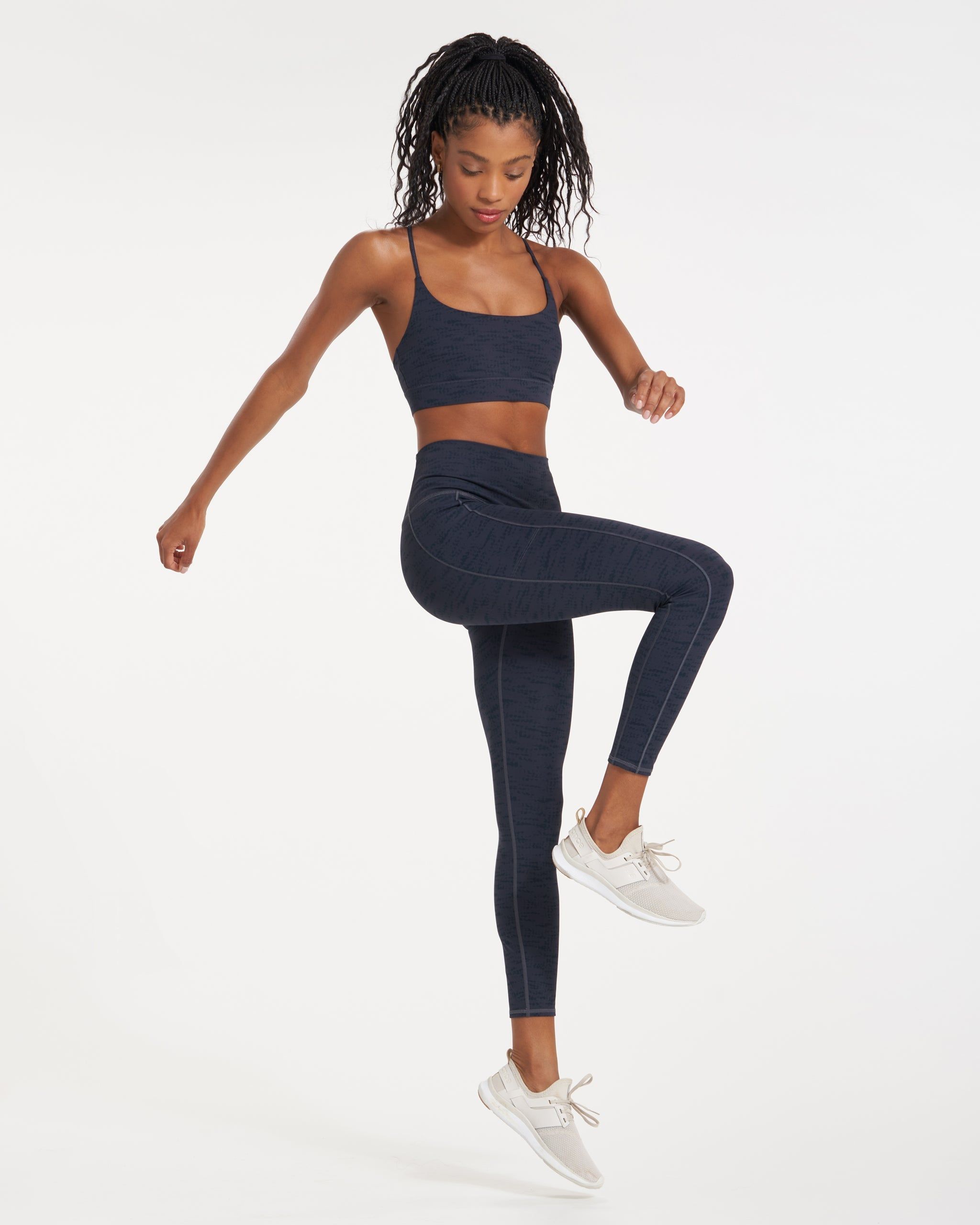 Studio Pocket Legging | Midnight Slub sold by Vuori product image thumbnail 7