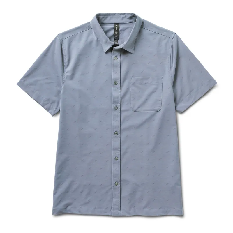 Short-Sleeve Bridge Button Down | Light Cloud Daggers sold by Vuori
