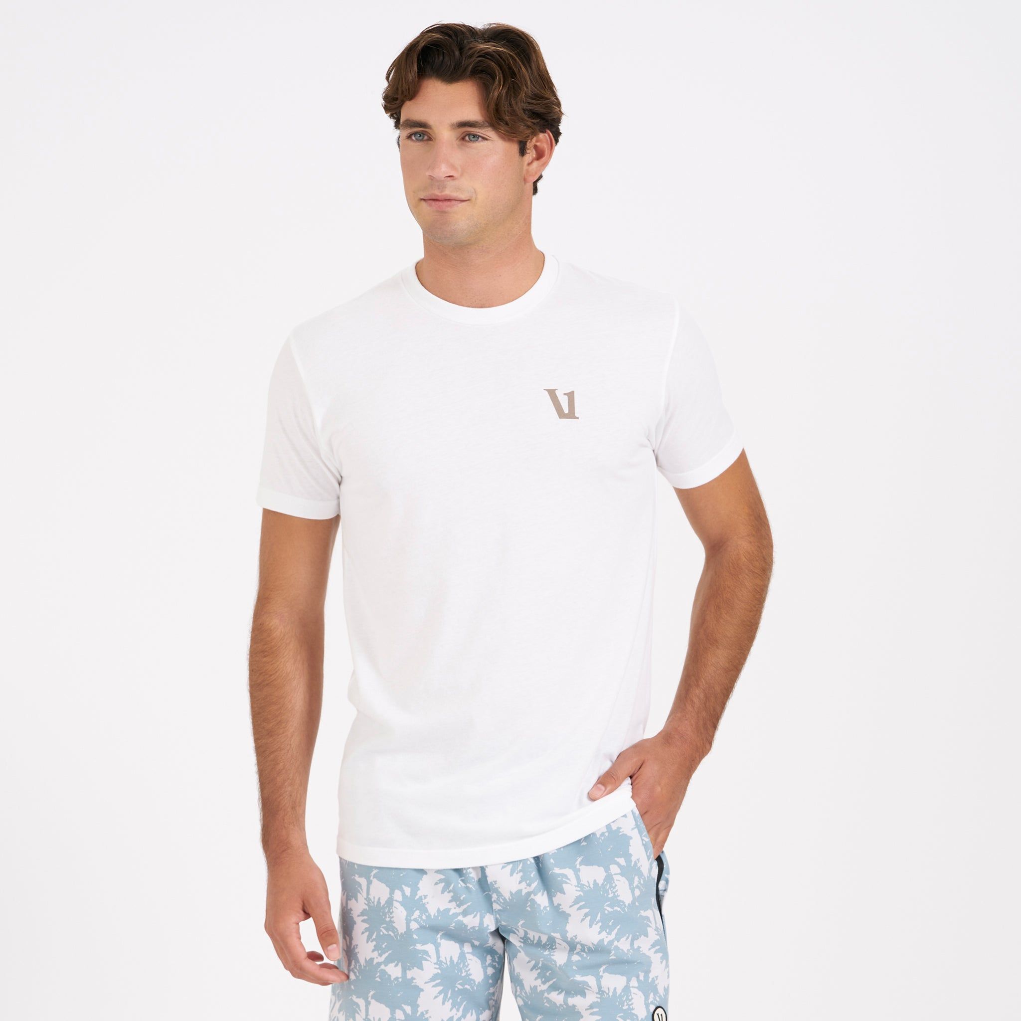 Land to Sea Tee | White sold by Vuori product image thumbnail 3