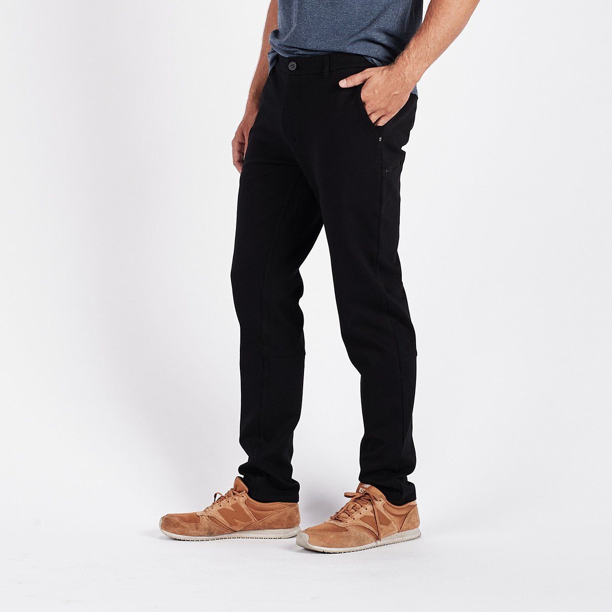 Everything Chino Pant | Black sold by Vuori product image thumbnail 3
