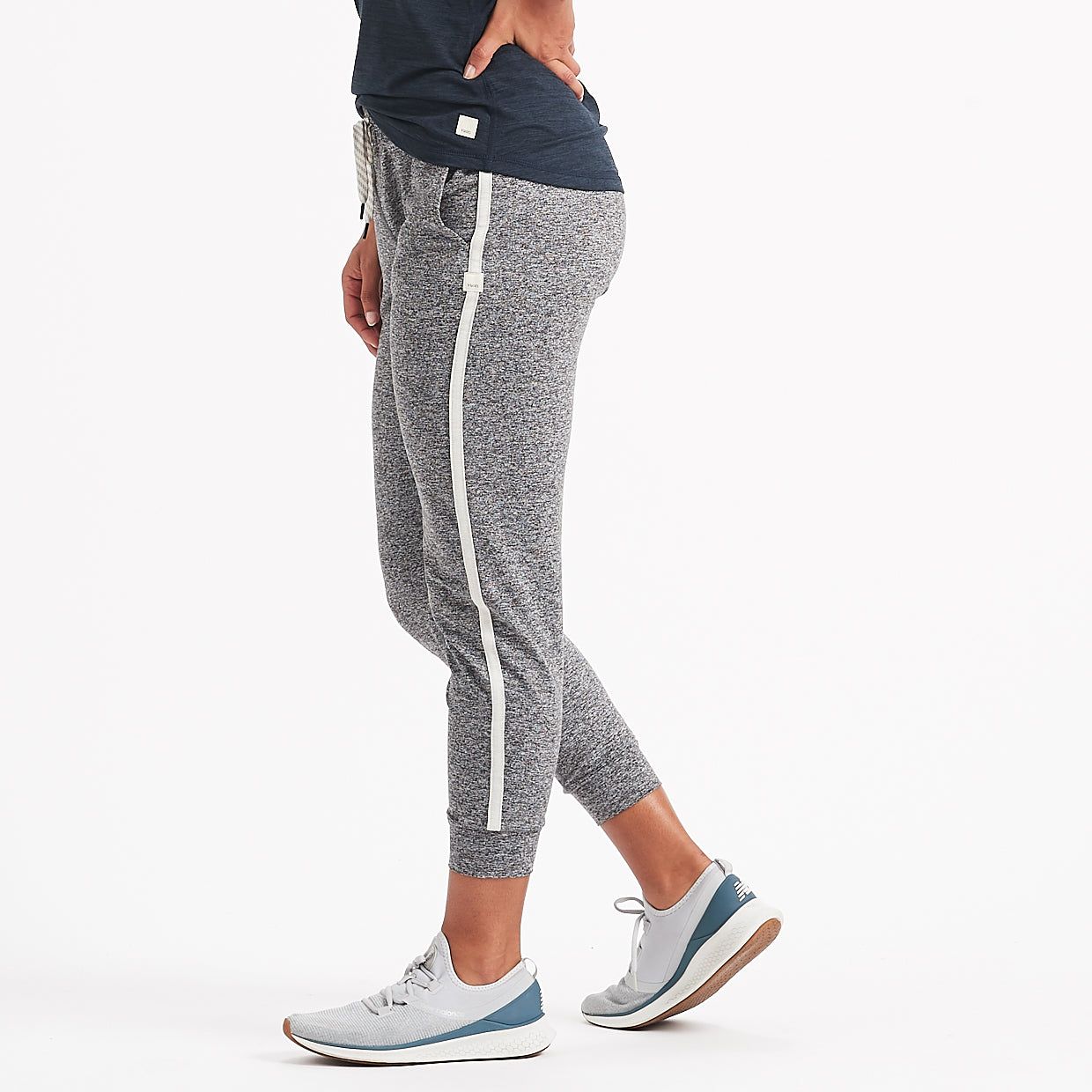 Performance Jogger | Heather Grey / Natural Stripe sold by Vuori product image thumbnail 2
