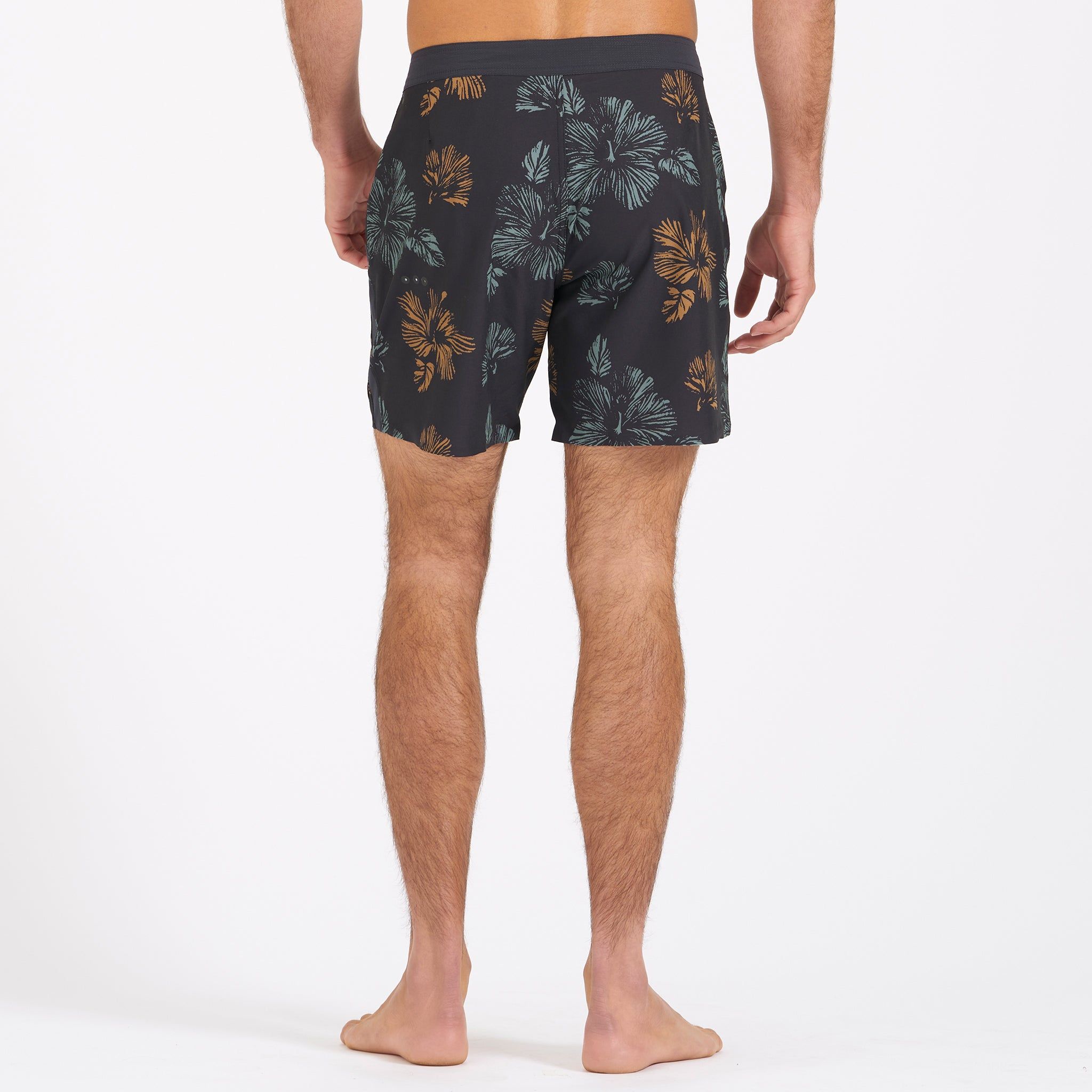 Peak Boardshort | Black Multi Kona sold by Vuori product image thumbnail 4